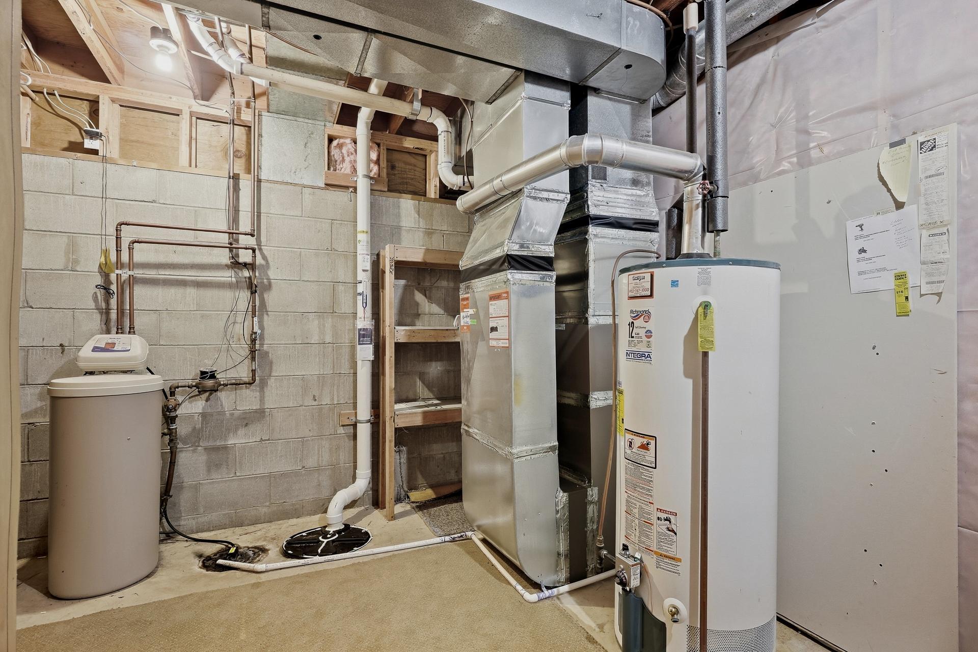 main property photo 47
