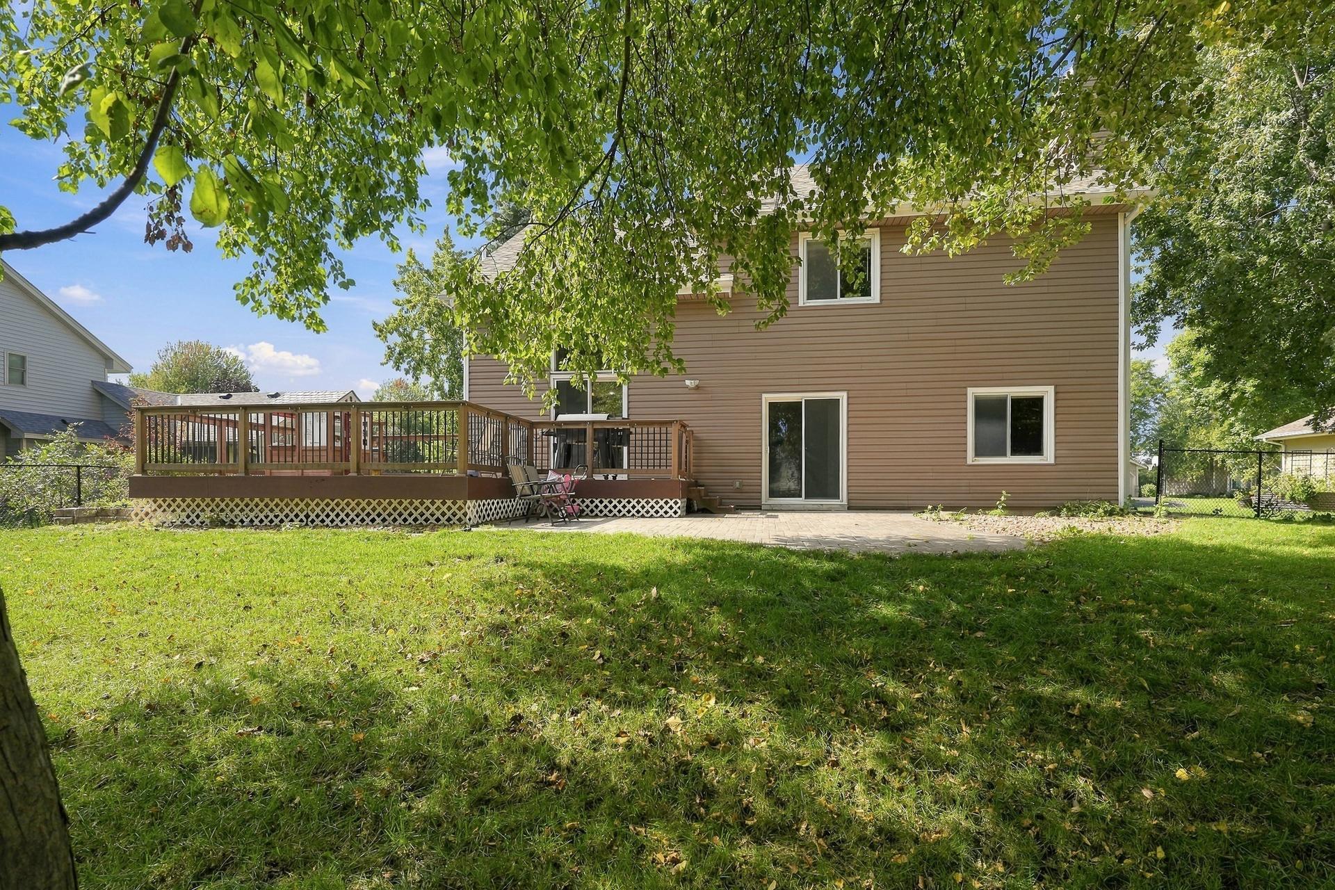 main property photo 5