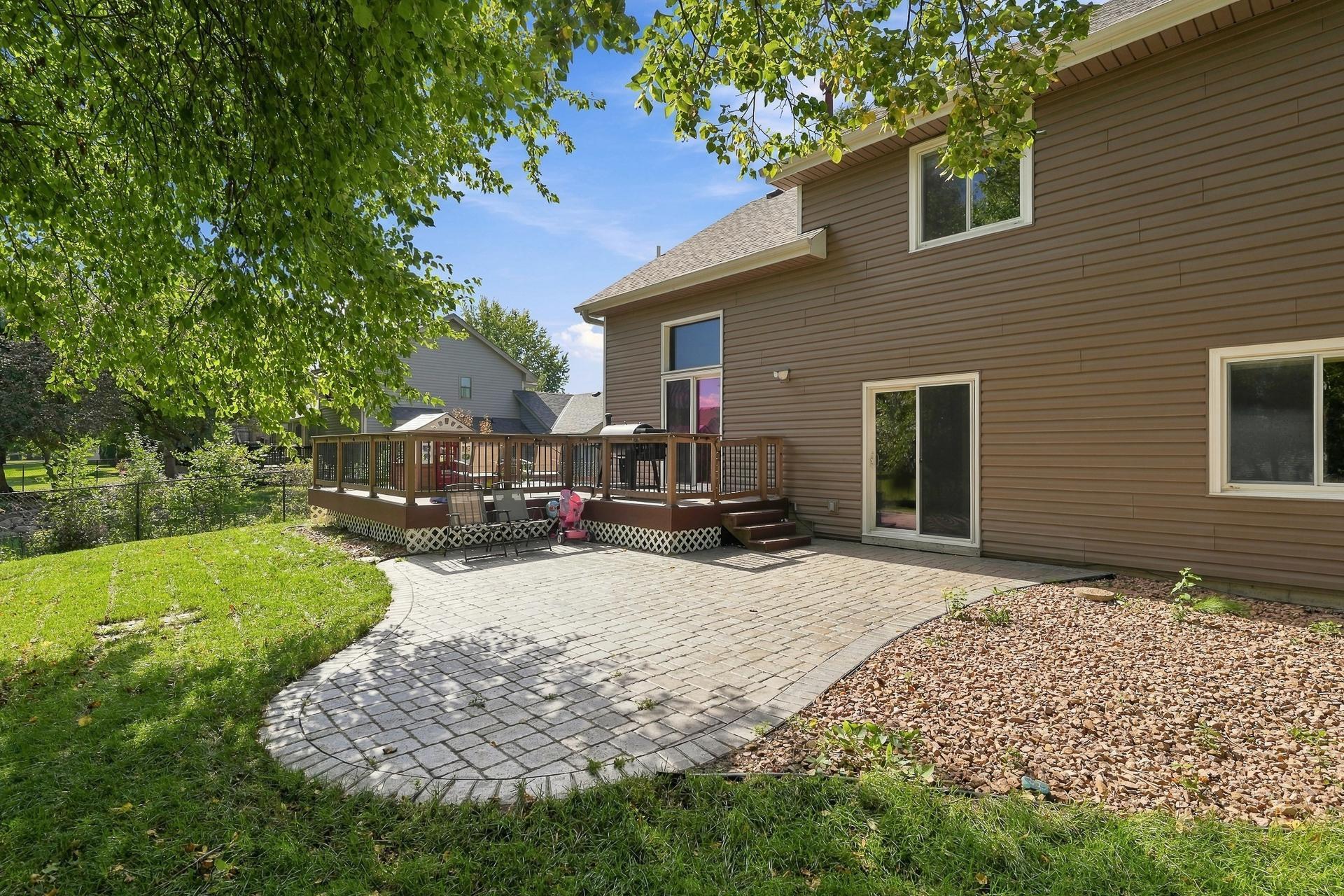 main property photo 8