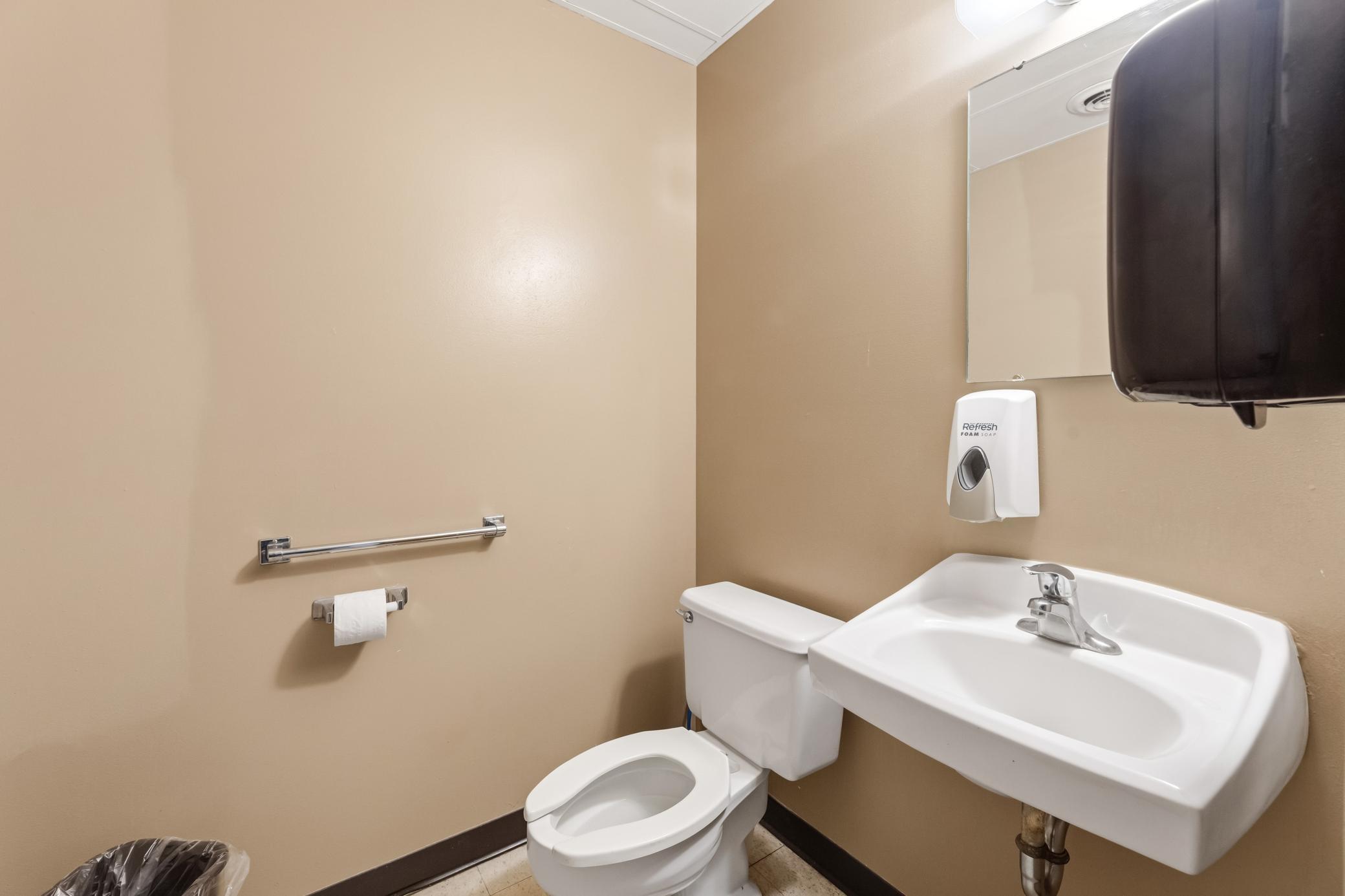 main property photo 29