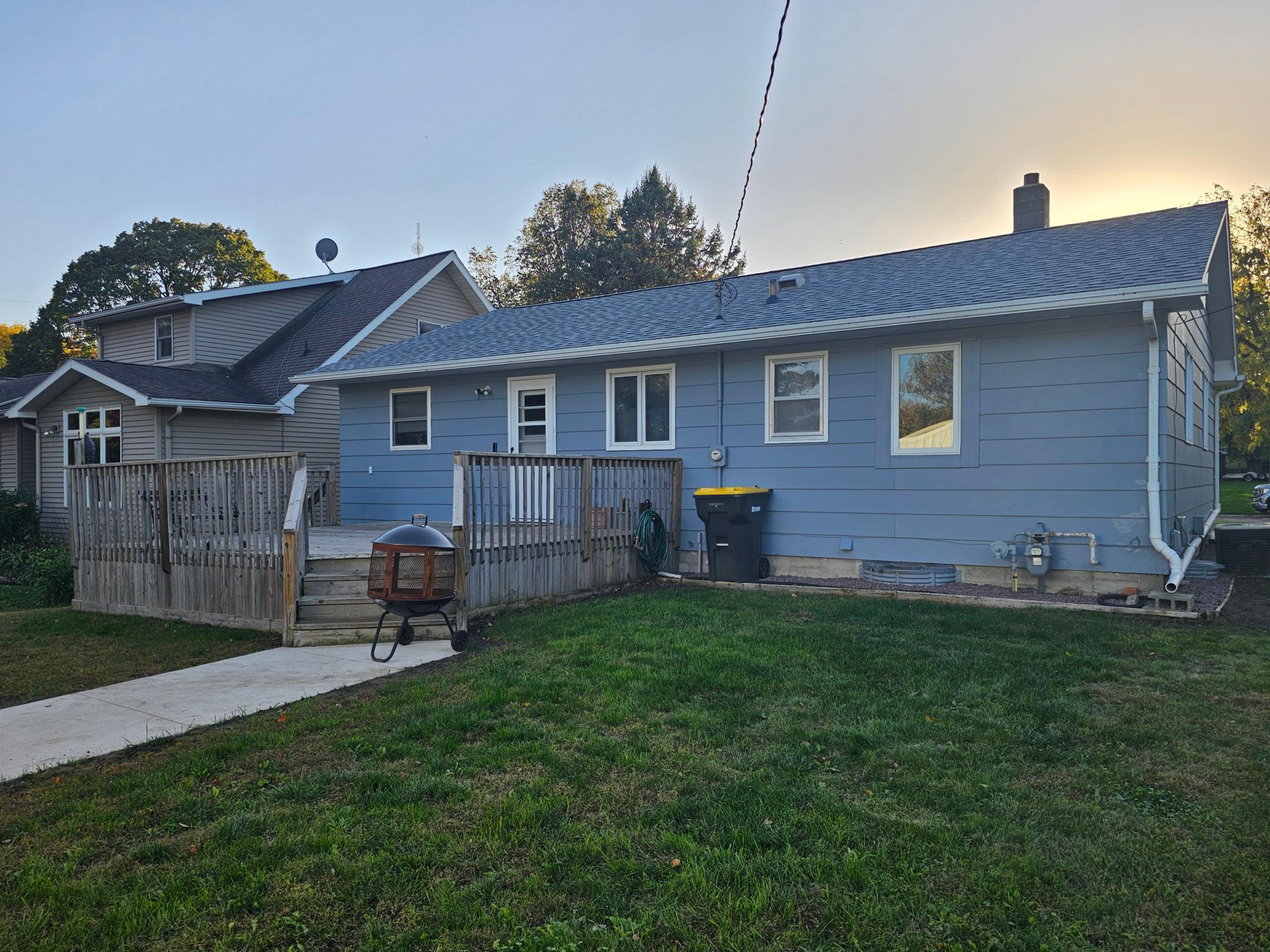 main property photo 17
