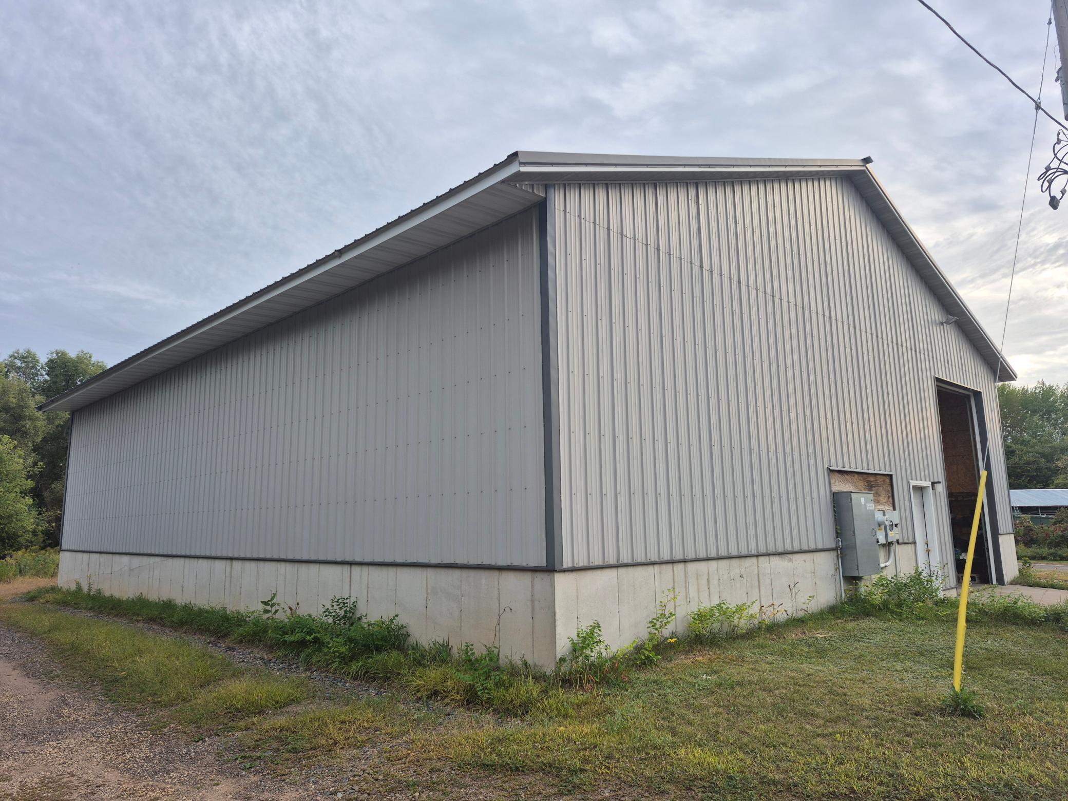 main property photo 5