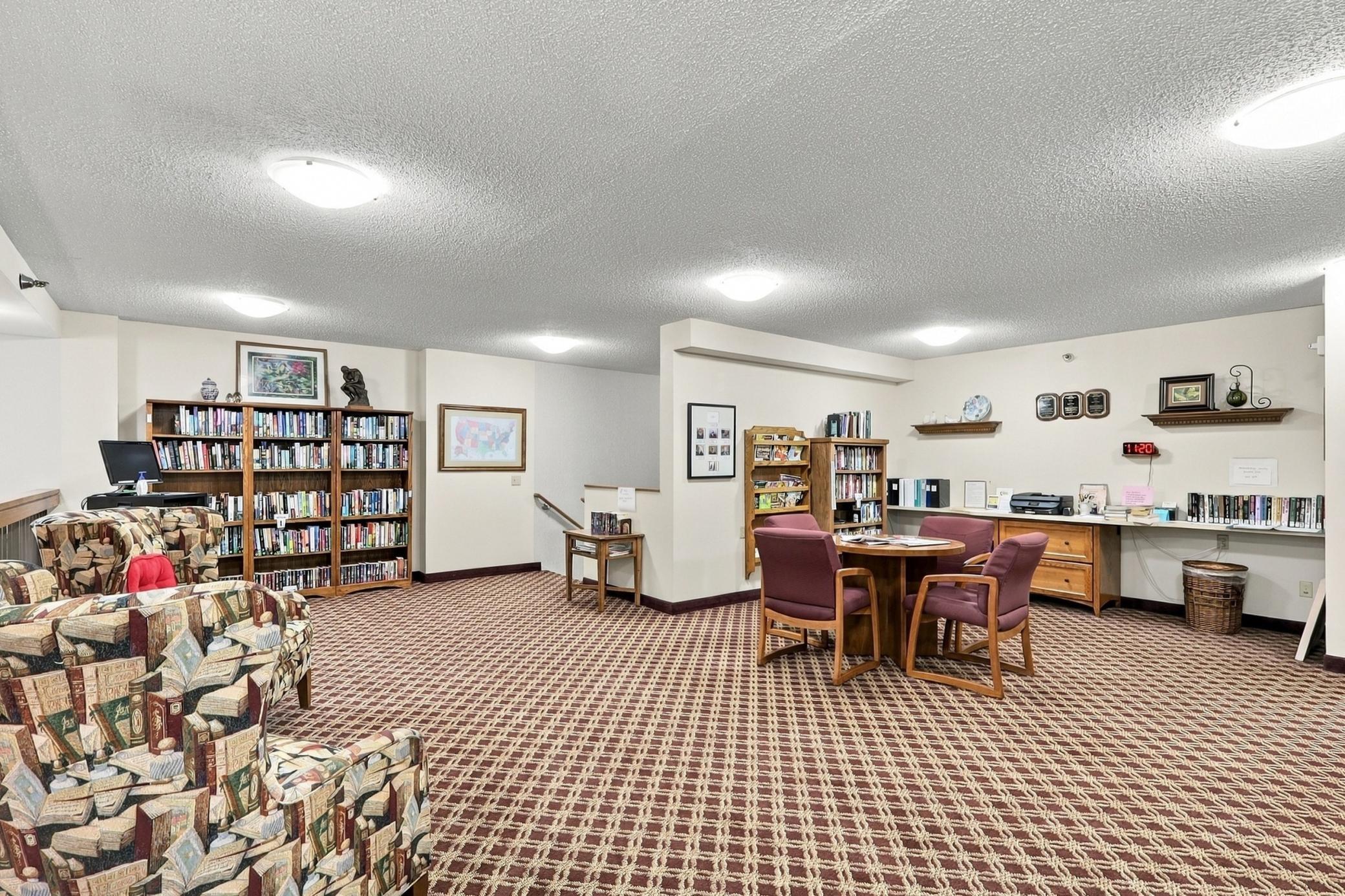 main property photo 15