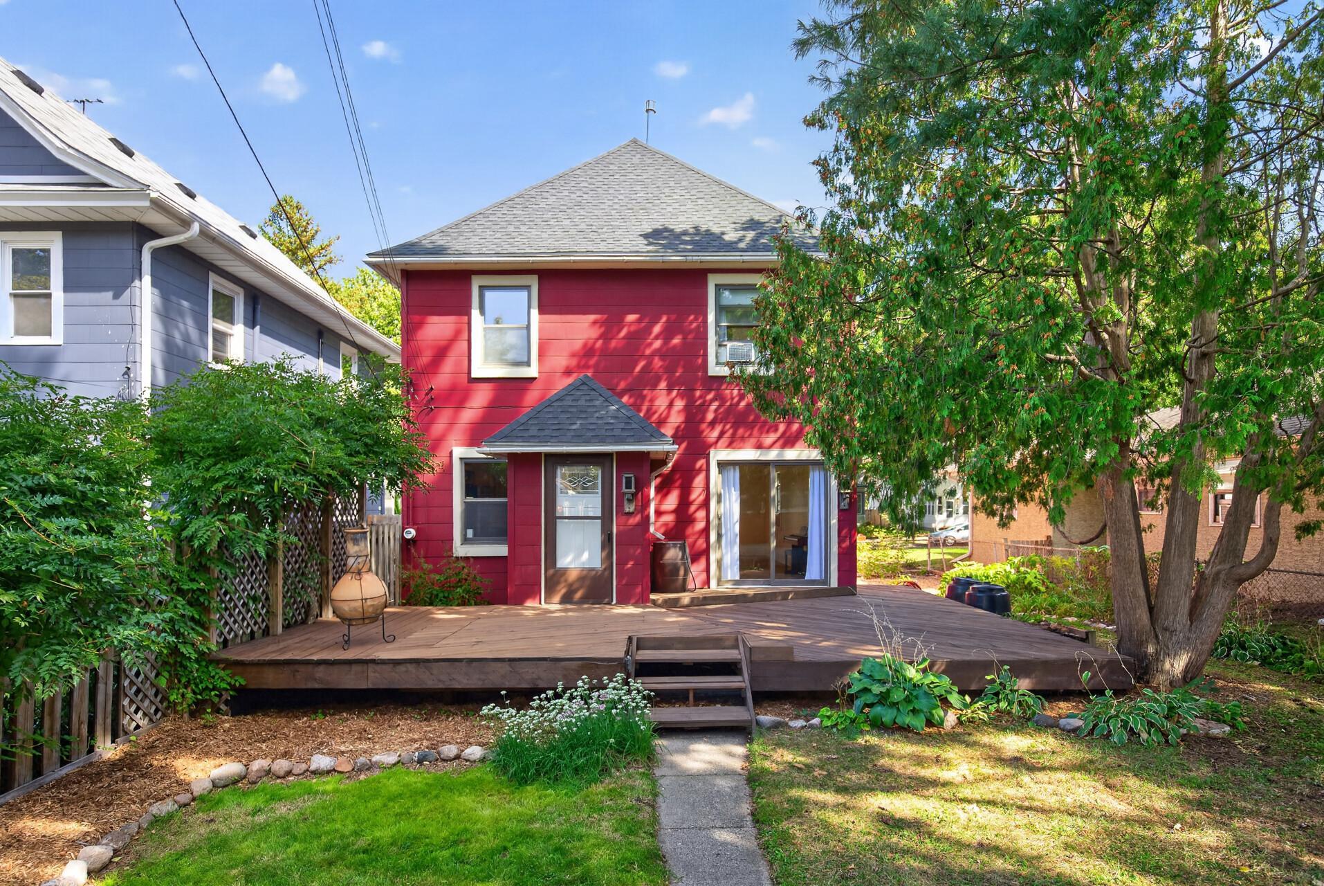 main property photo 45