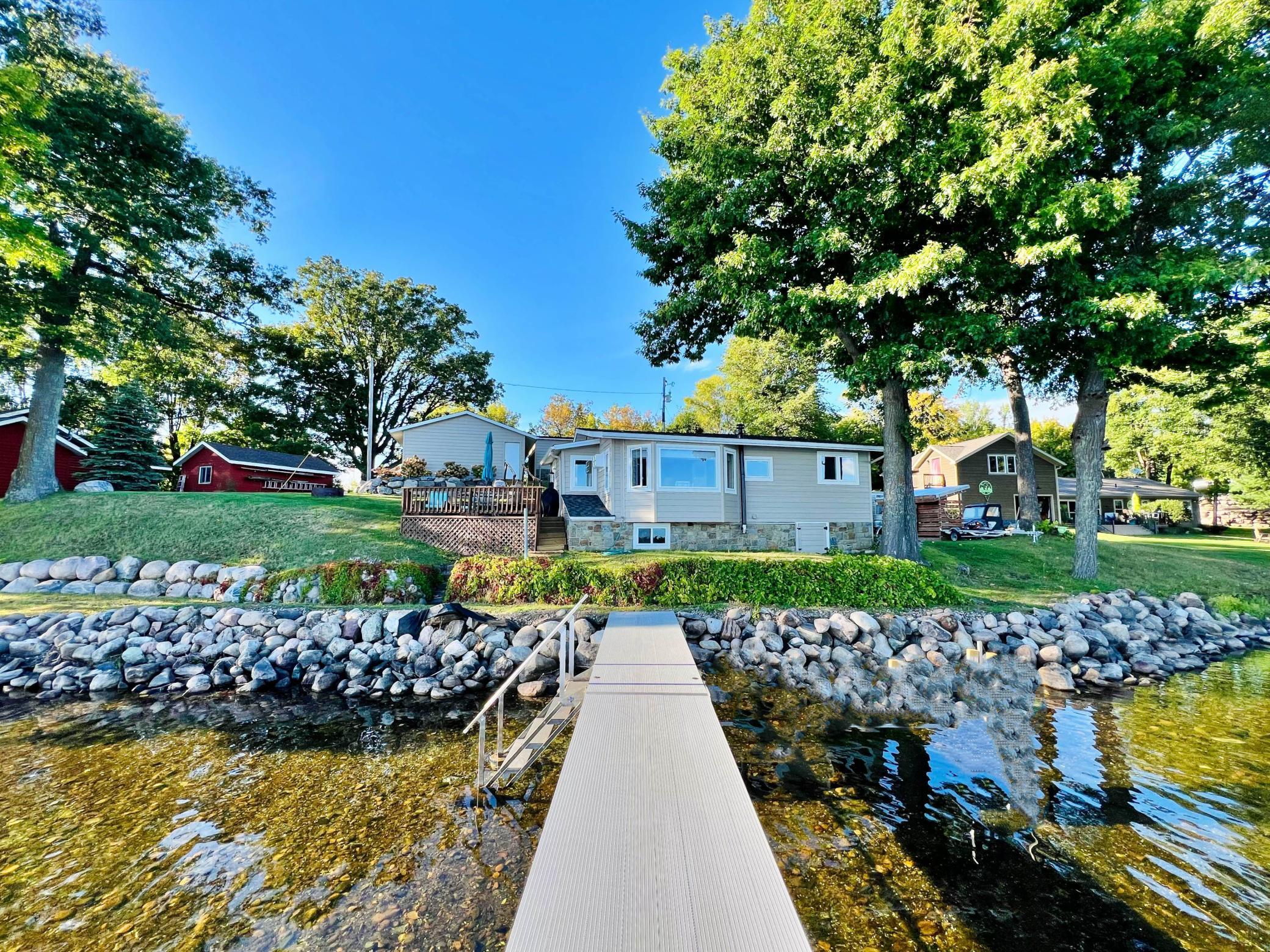 main property photo 18
