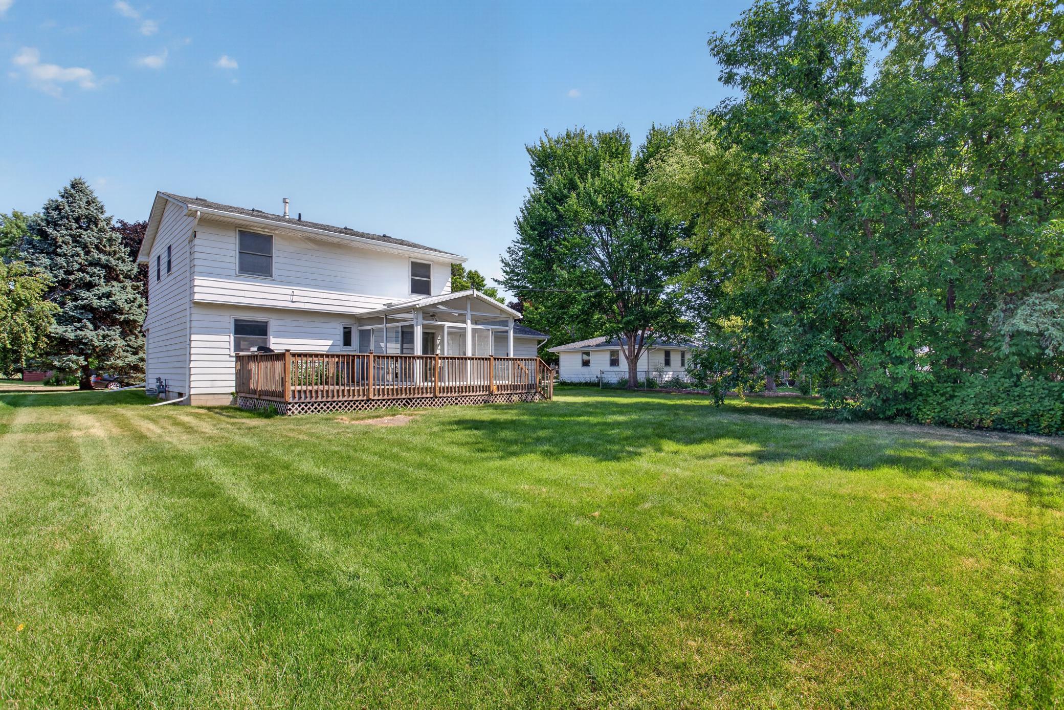 main property photo 15