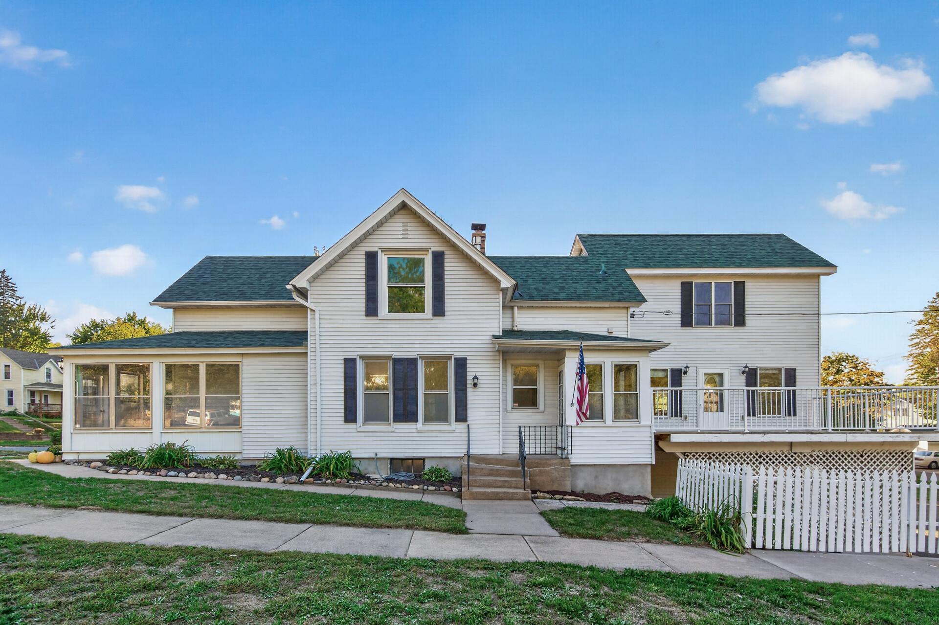 main property photo 34