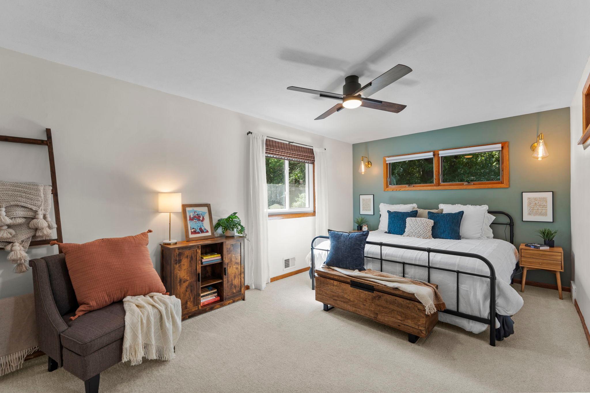 main property photo 22