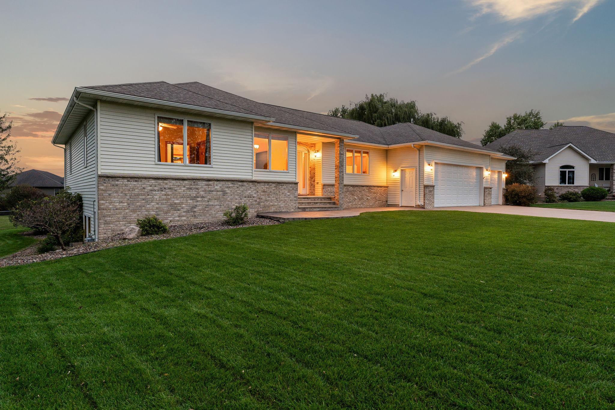 main property photo 18