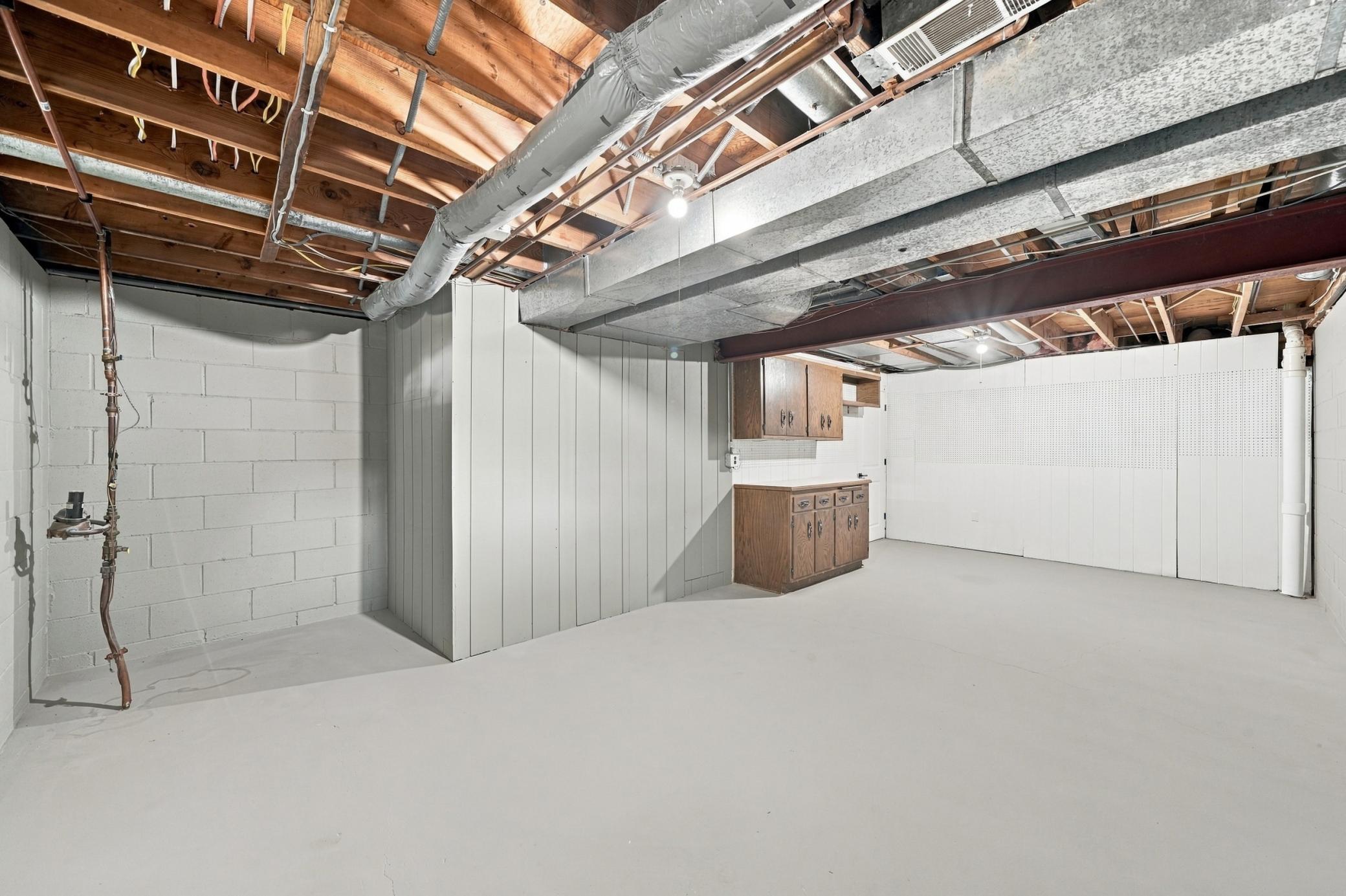 main property photo 67