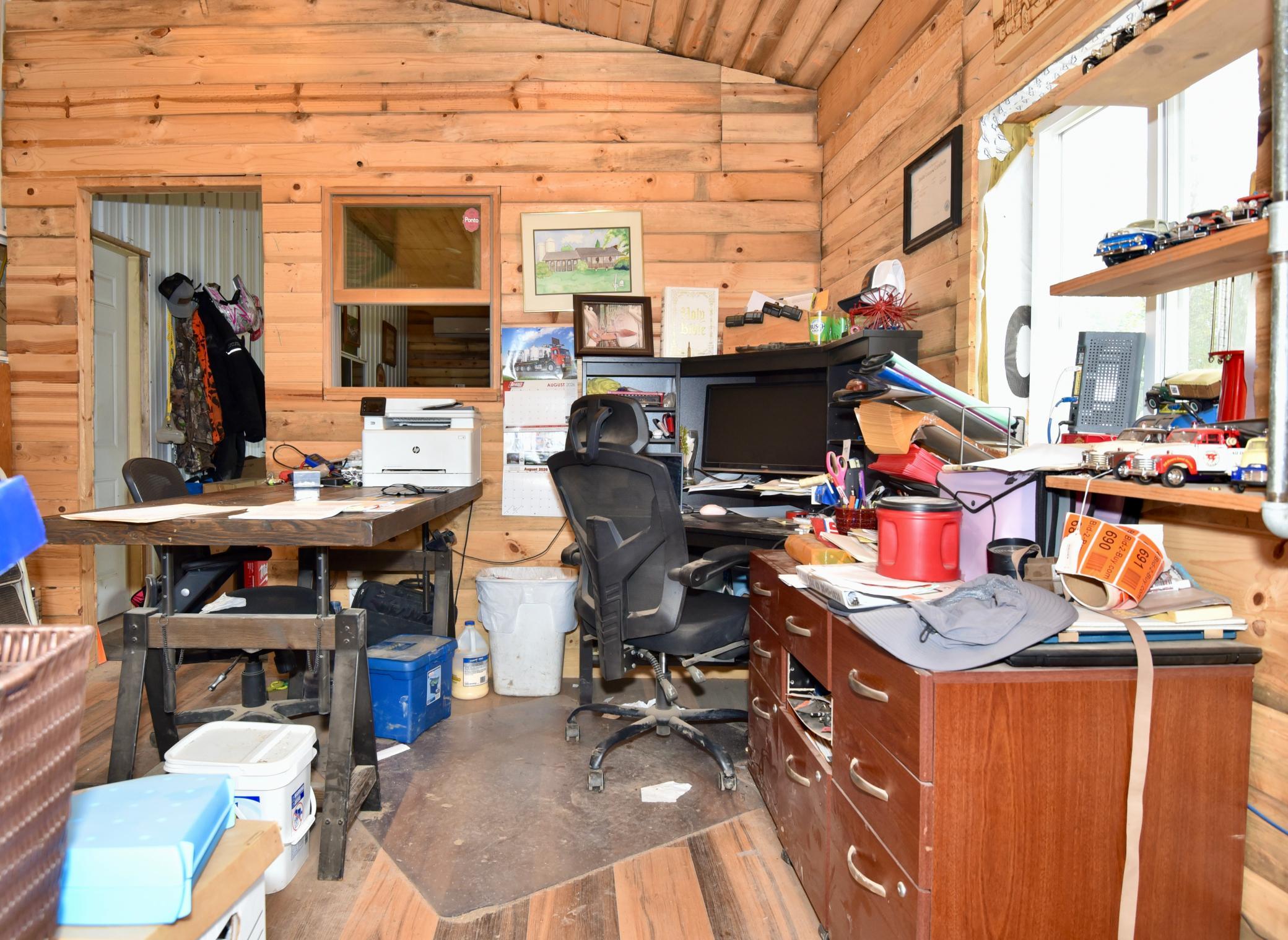 main property photo 34