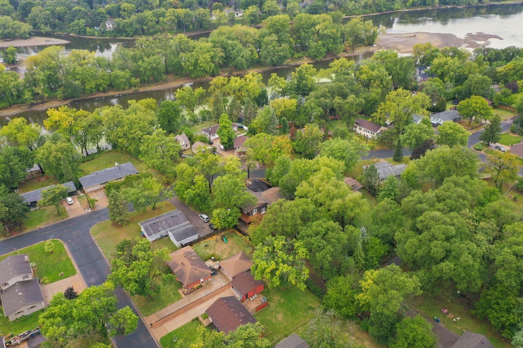 main property photo 44