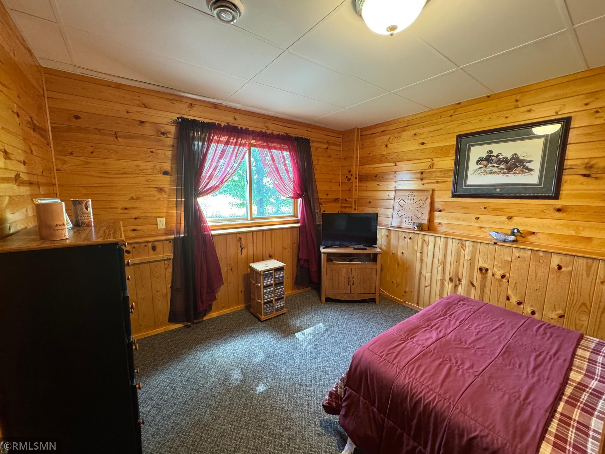 main property photo 36
