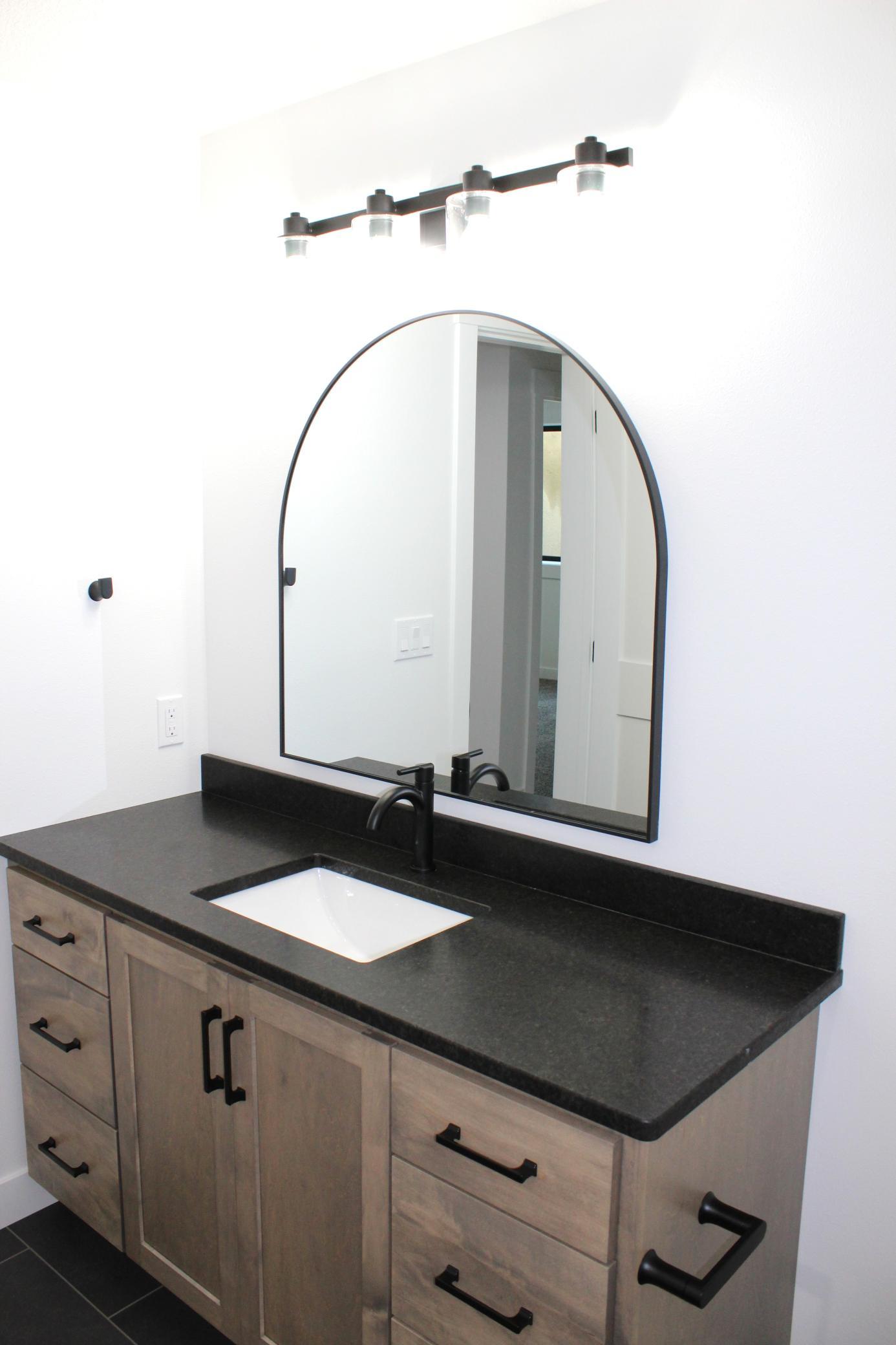 main property photo 85