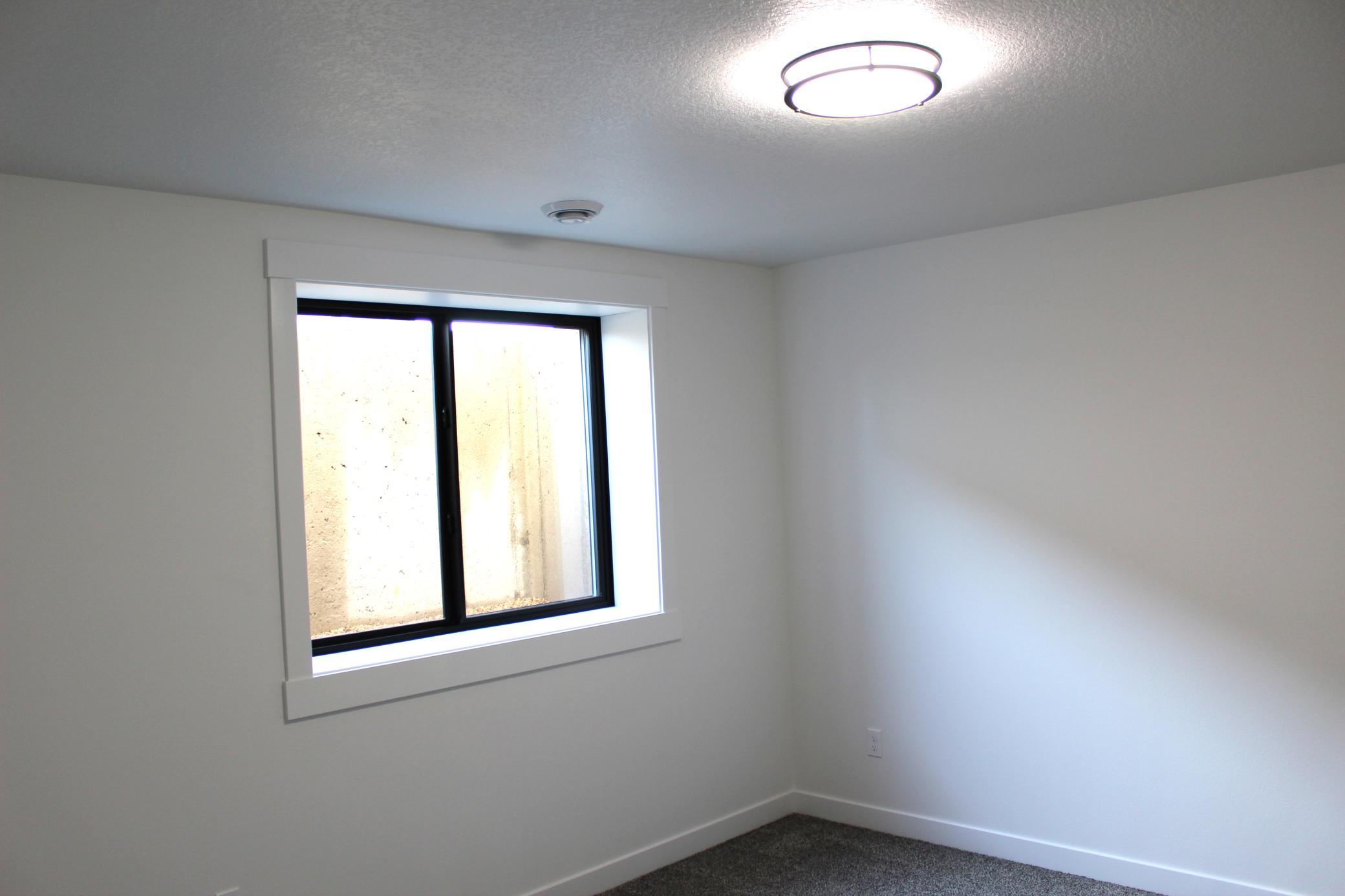 main property photo 88