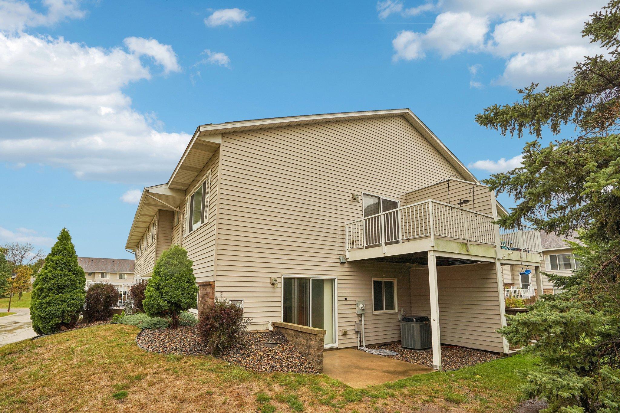 main property photo 50