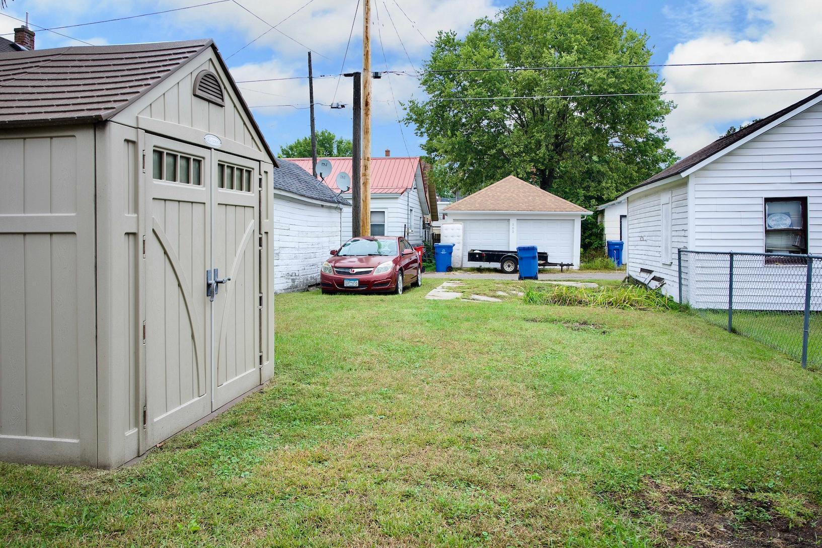 main property photo 21