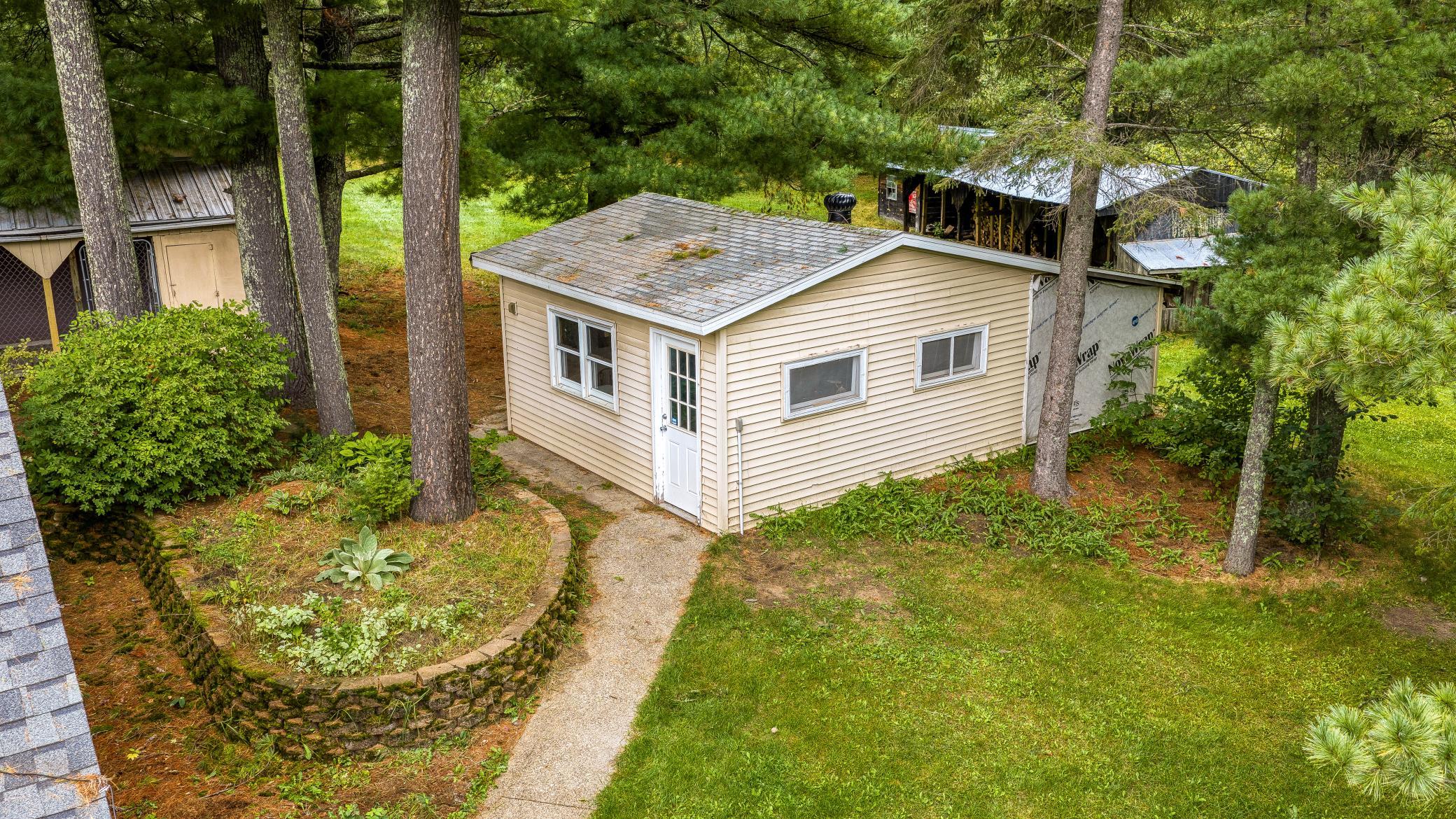 main property photo 59