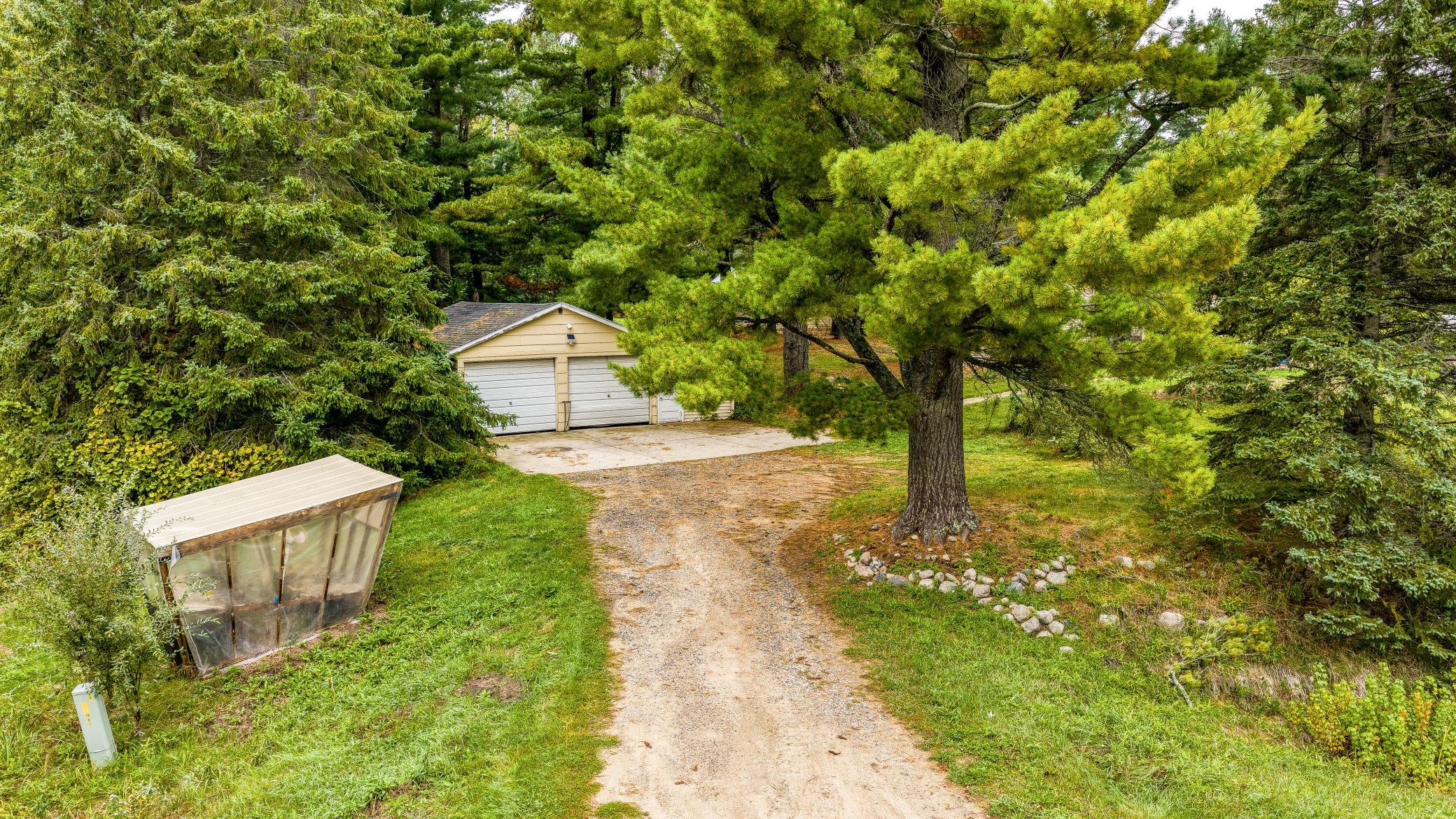 main property photo 67