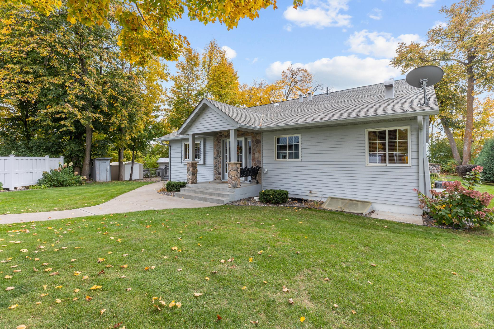 main property photo 7