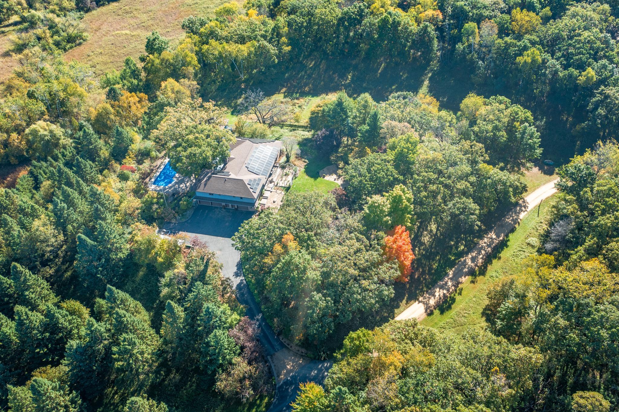 main property photo 14