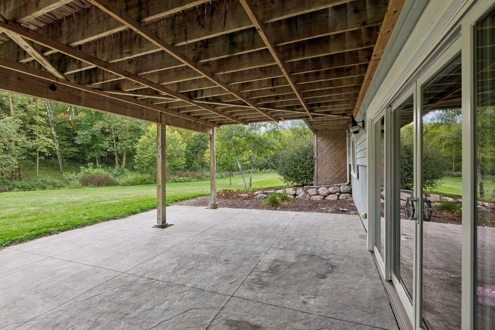 main property photo 79