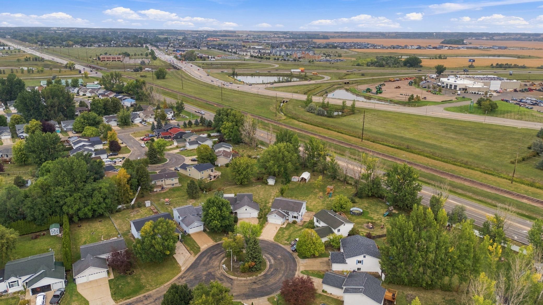 main property photo 27