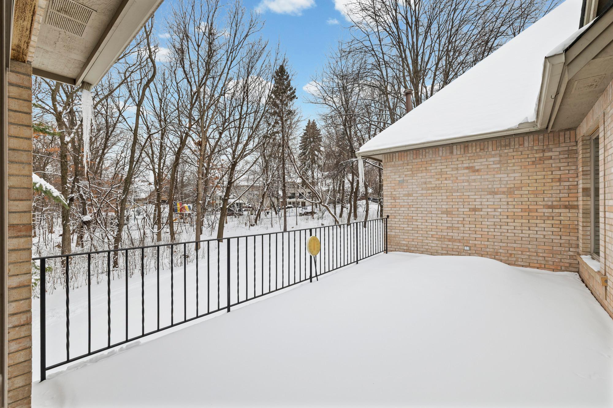 main property photo 75