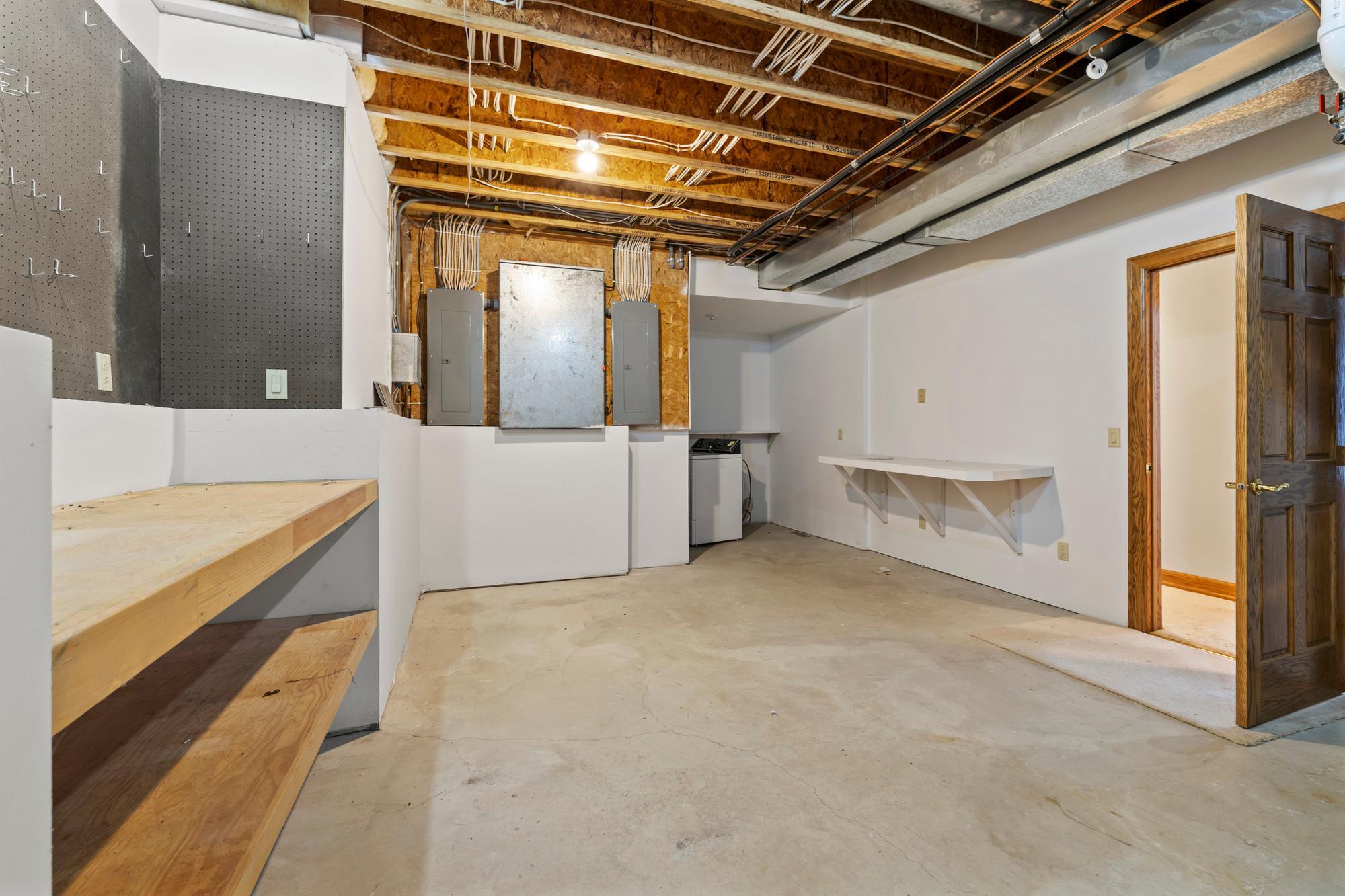 main property photo 83