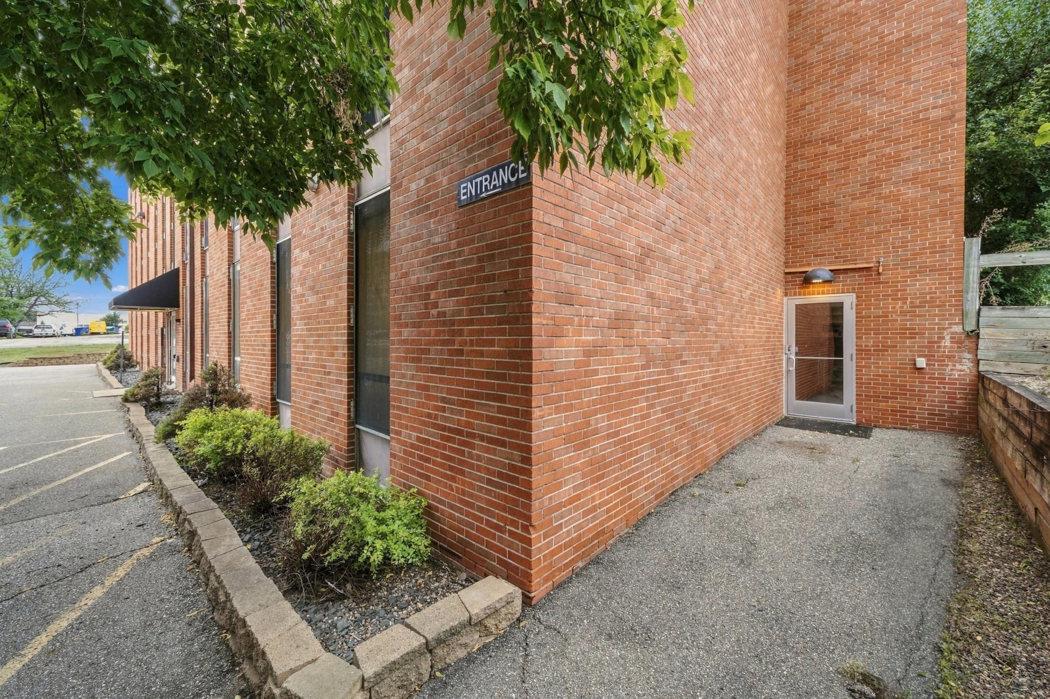 main property photo 57