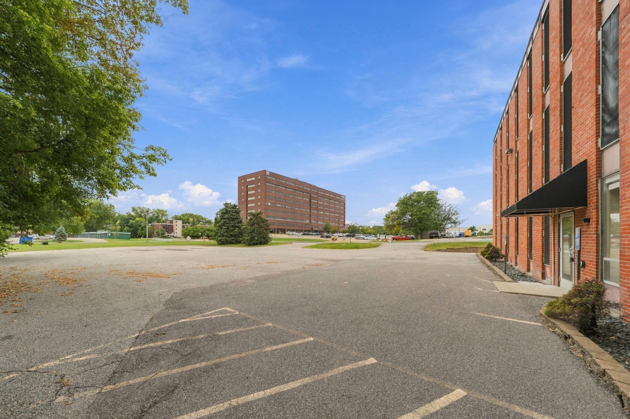main property photo 58