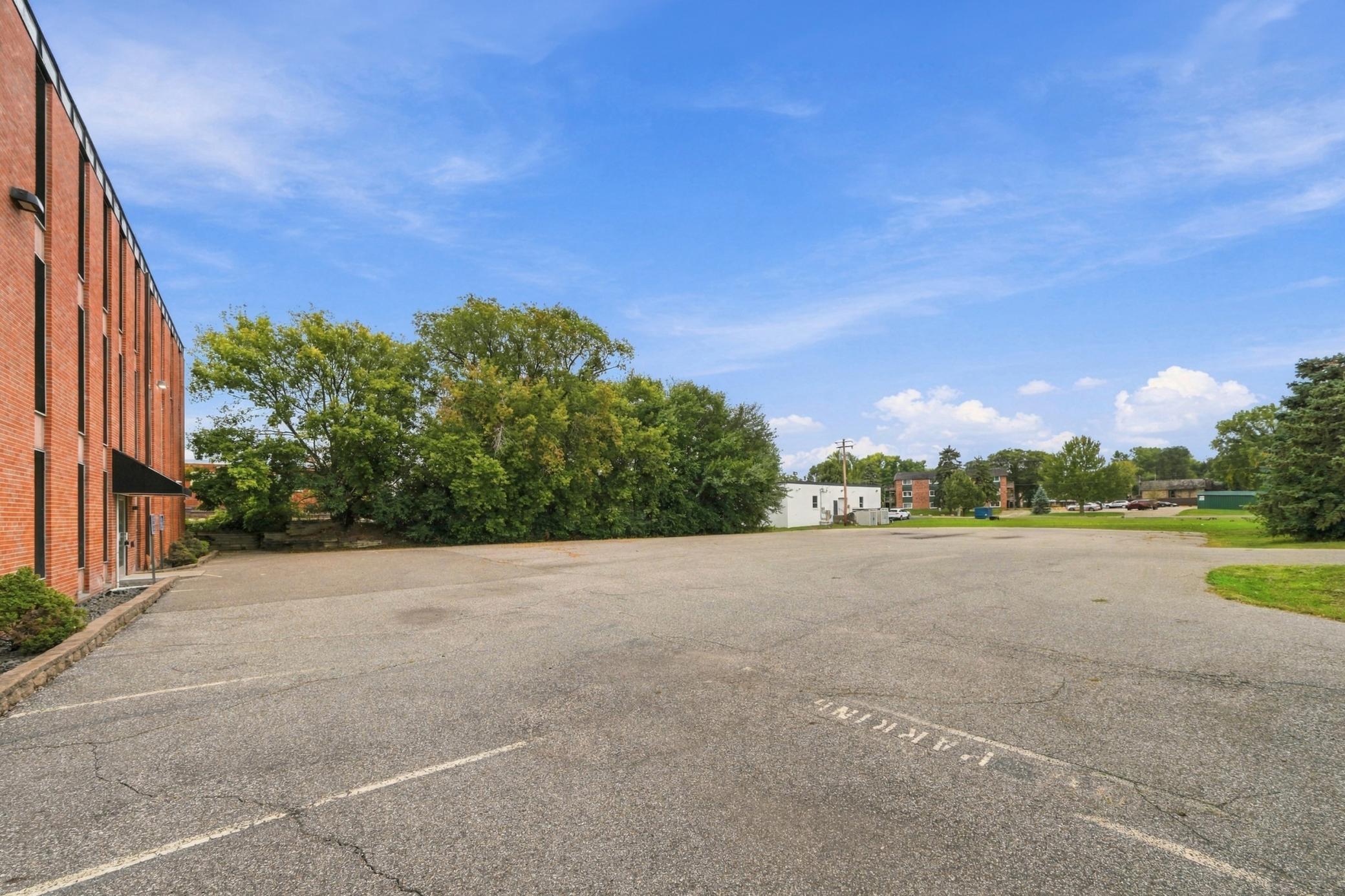 main property photo 59