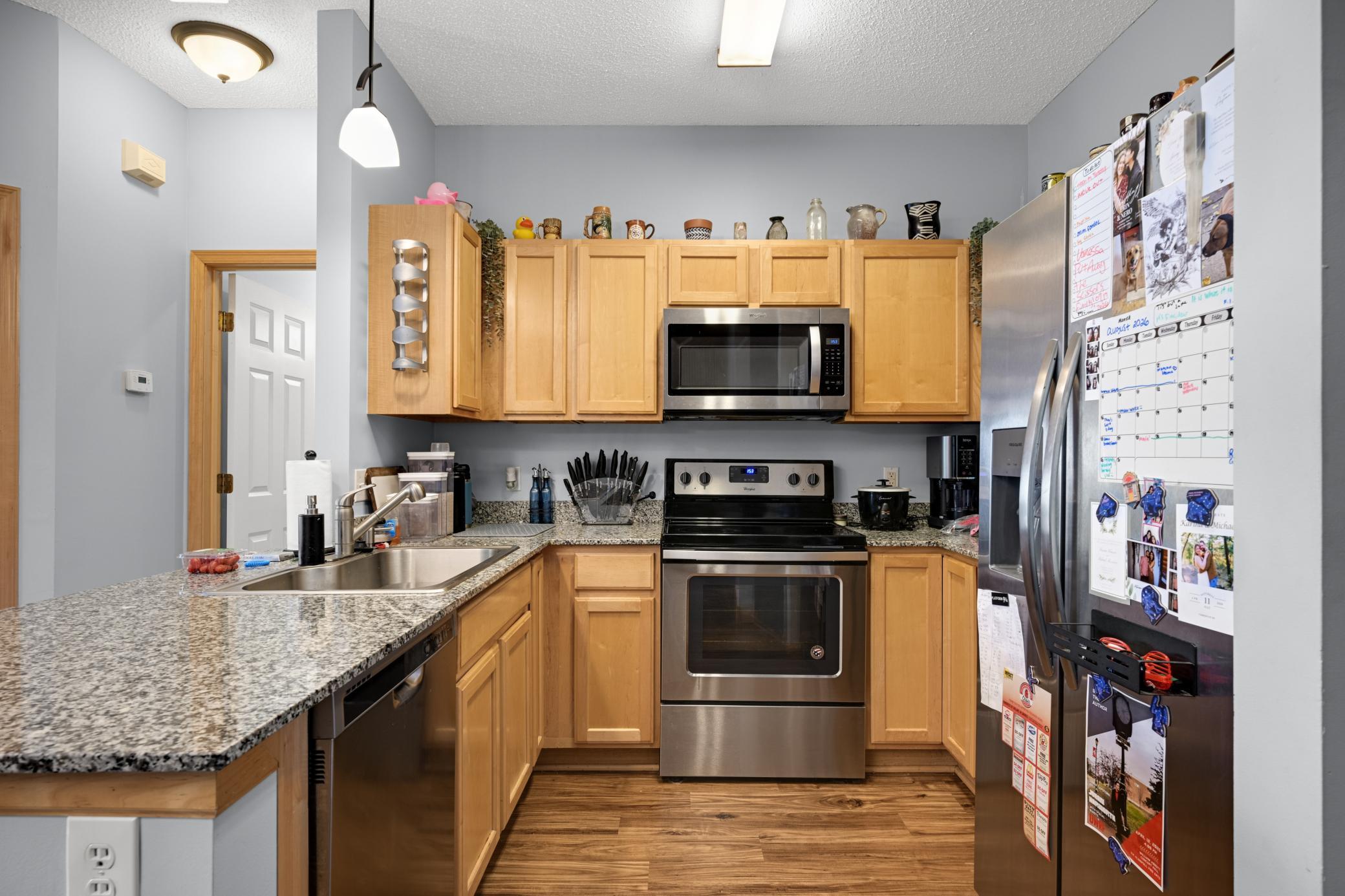 main property photo 5