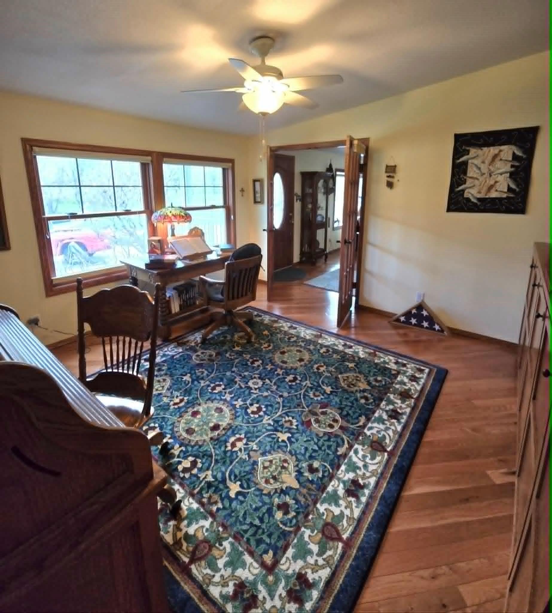 main property photo 28