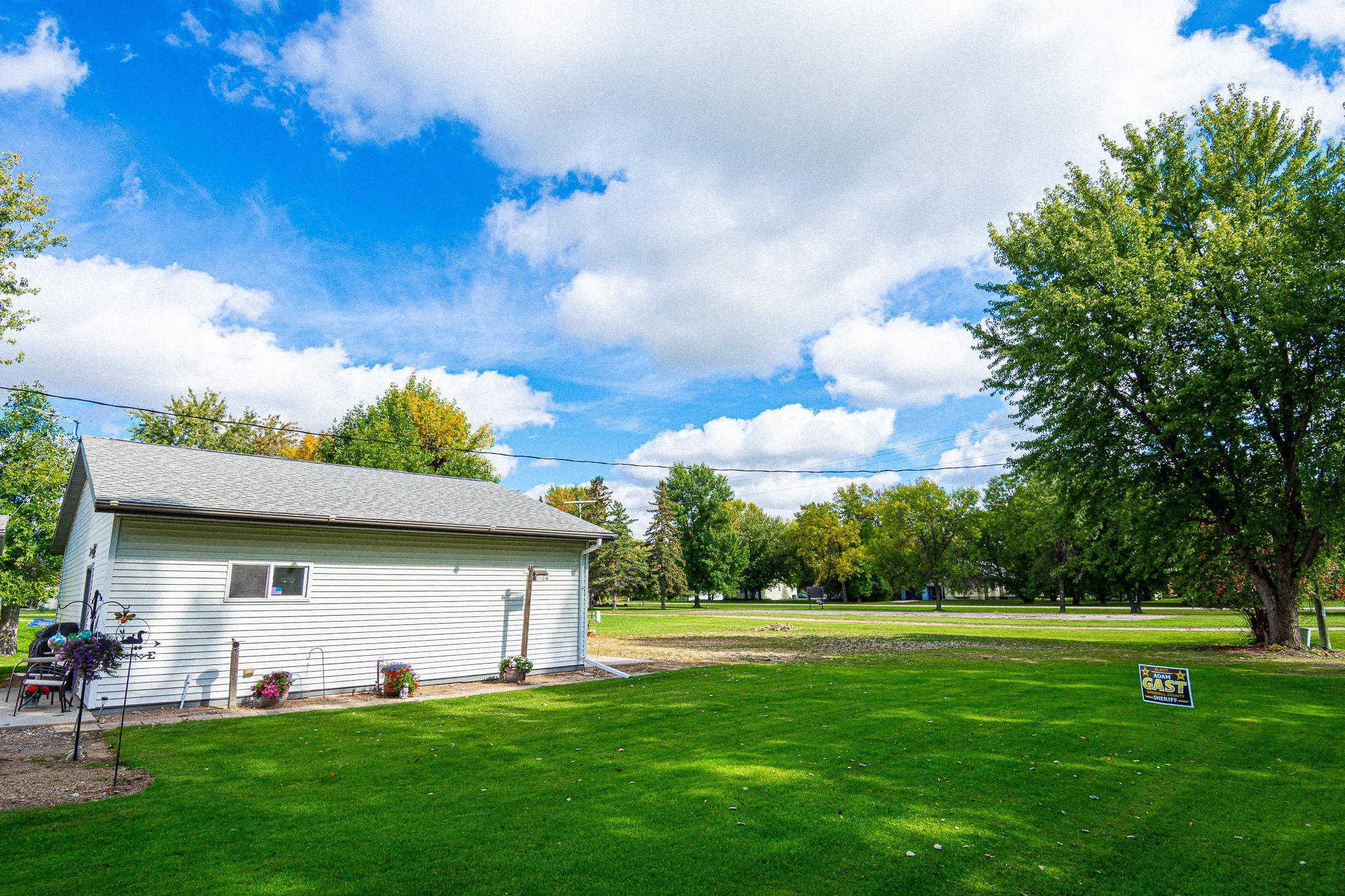 main property photo 47