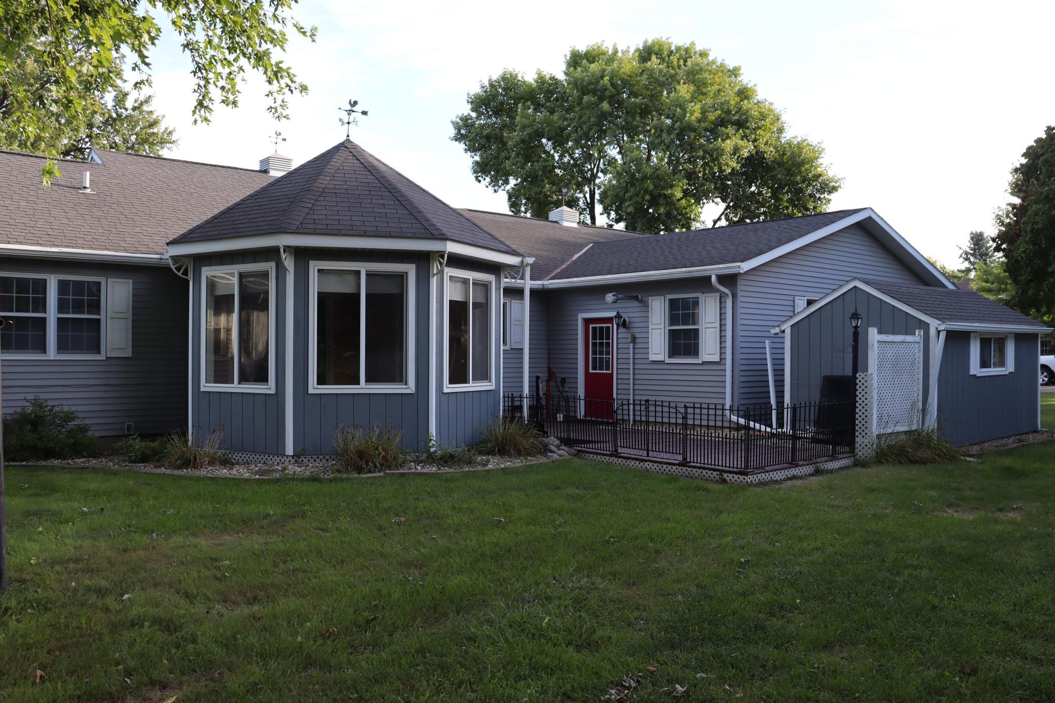main property photo 17