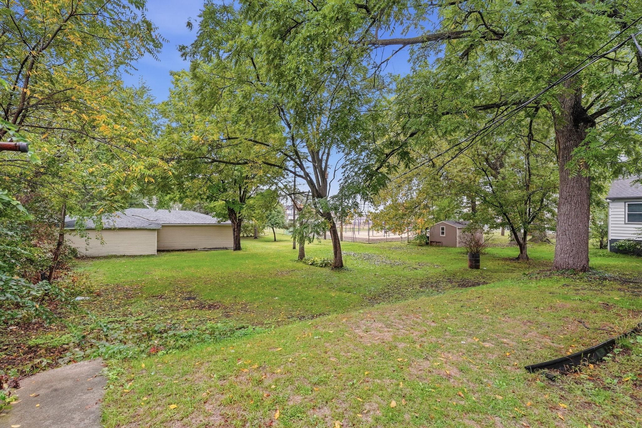 main property photo 19