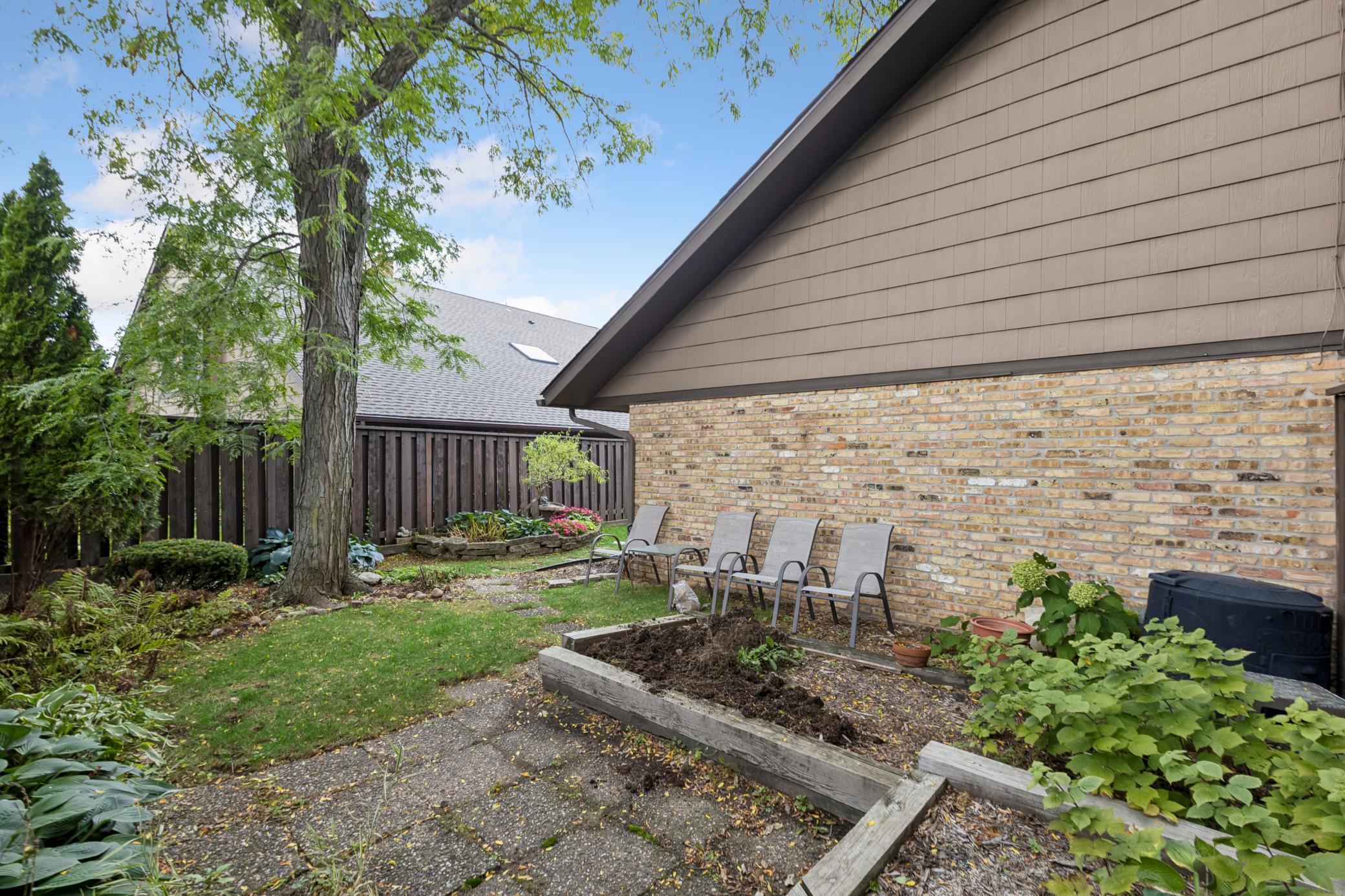 main property photo 58