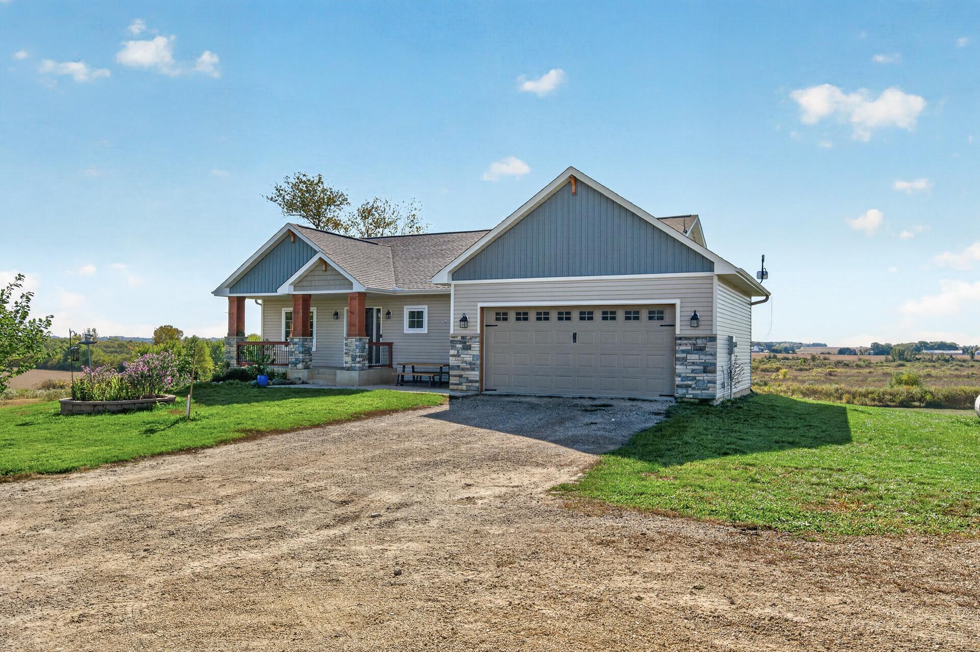 main property photo 68