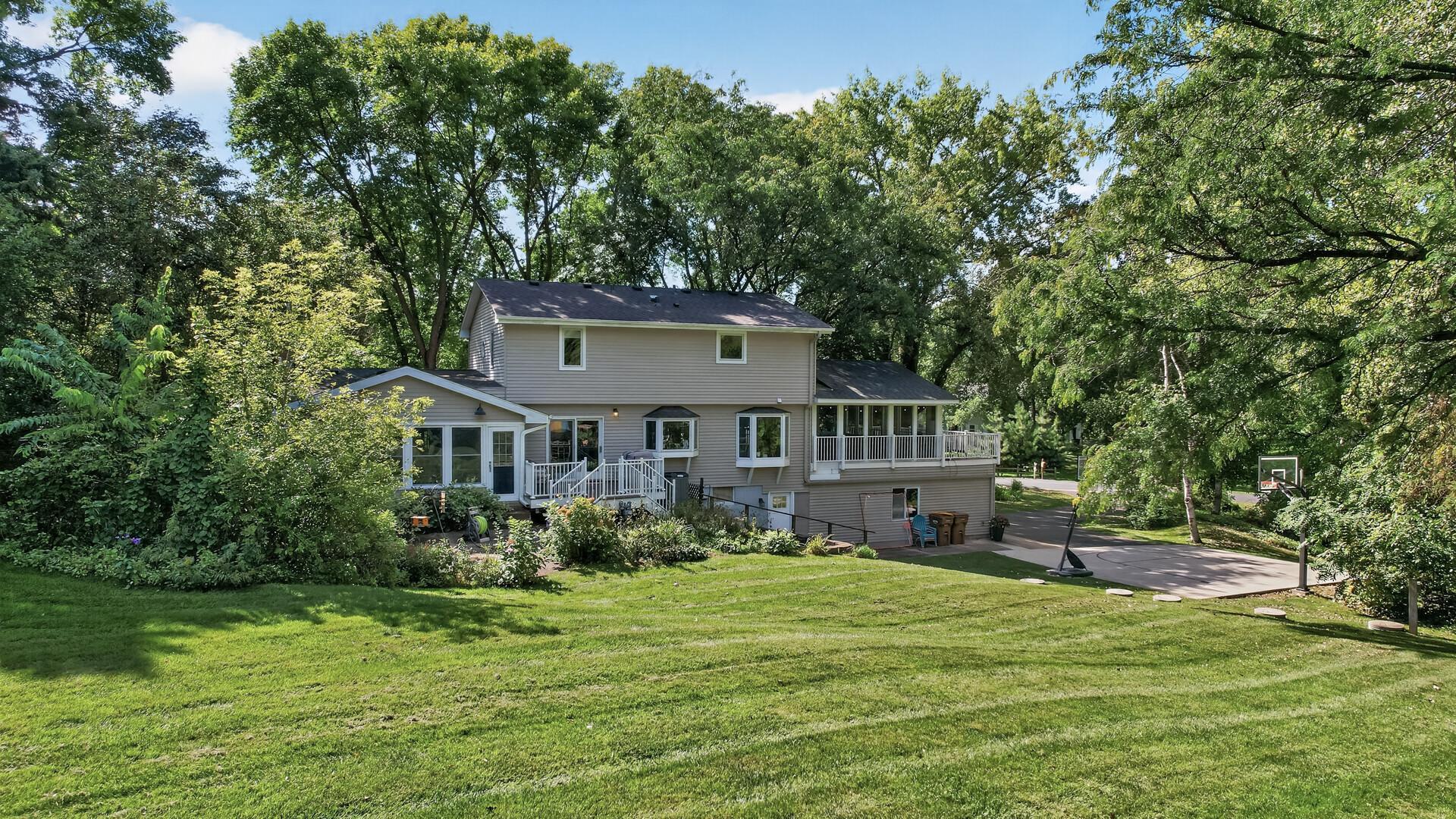 main property photo 50