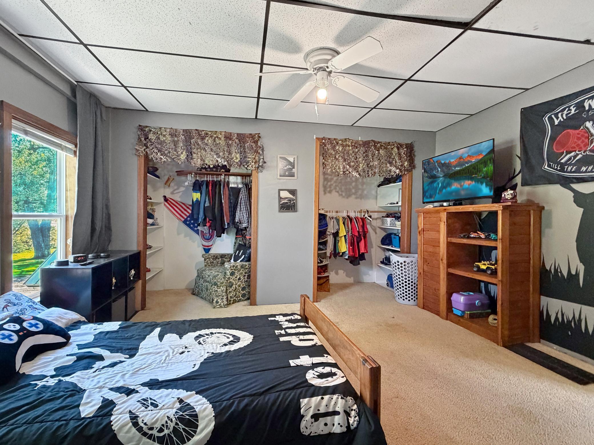 main property photo 34