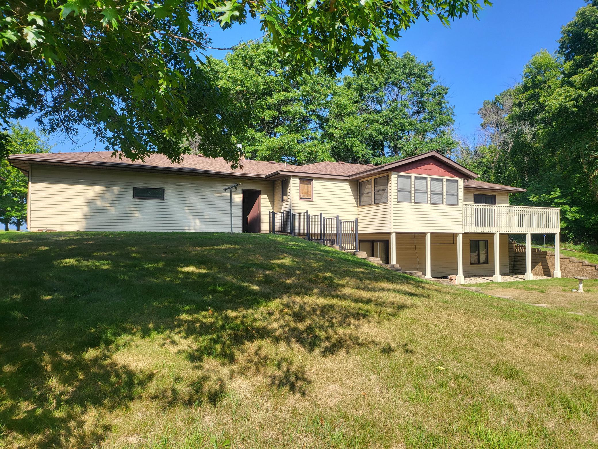 main property photo 27