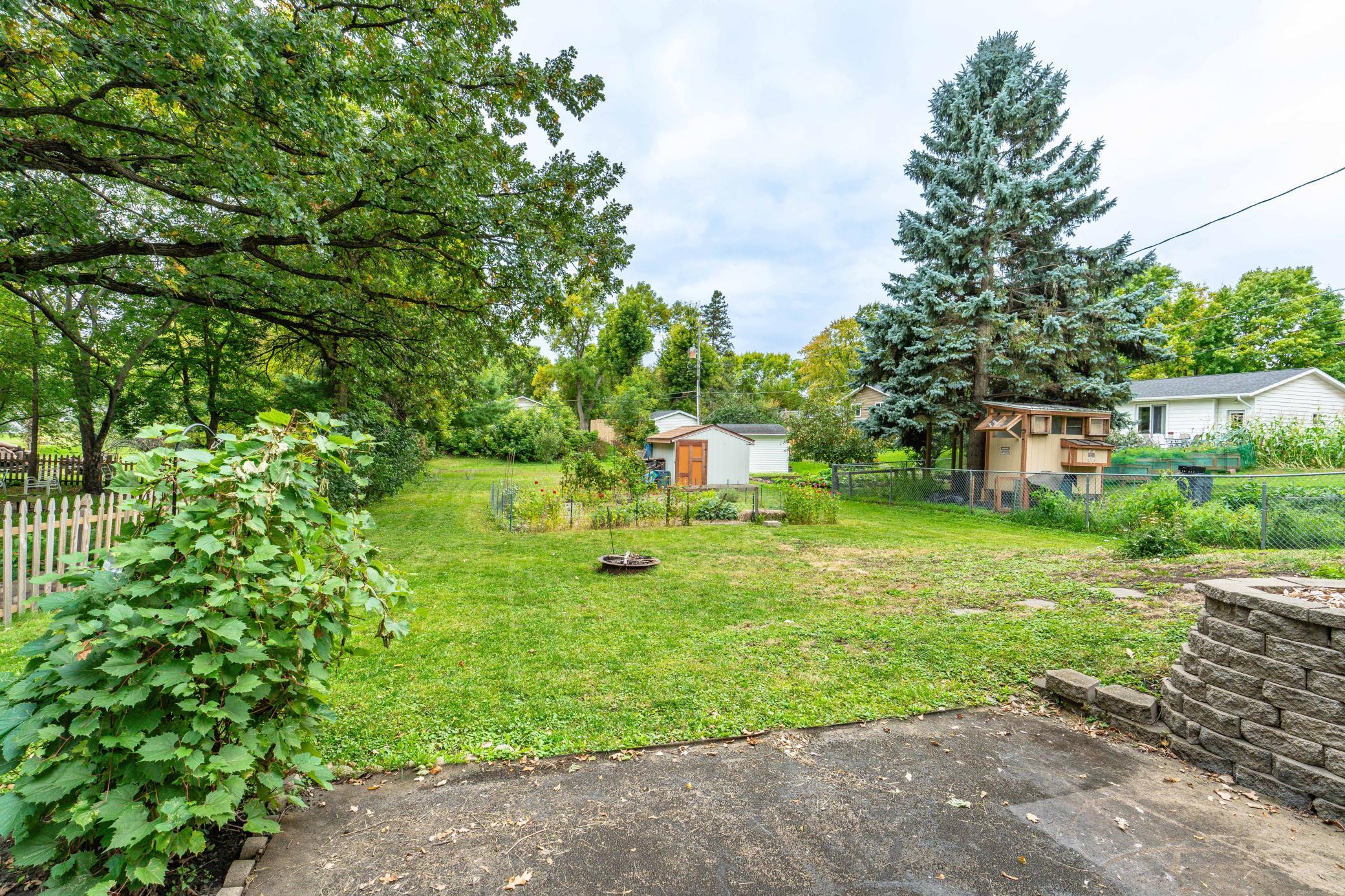 main property photo 14