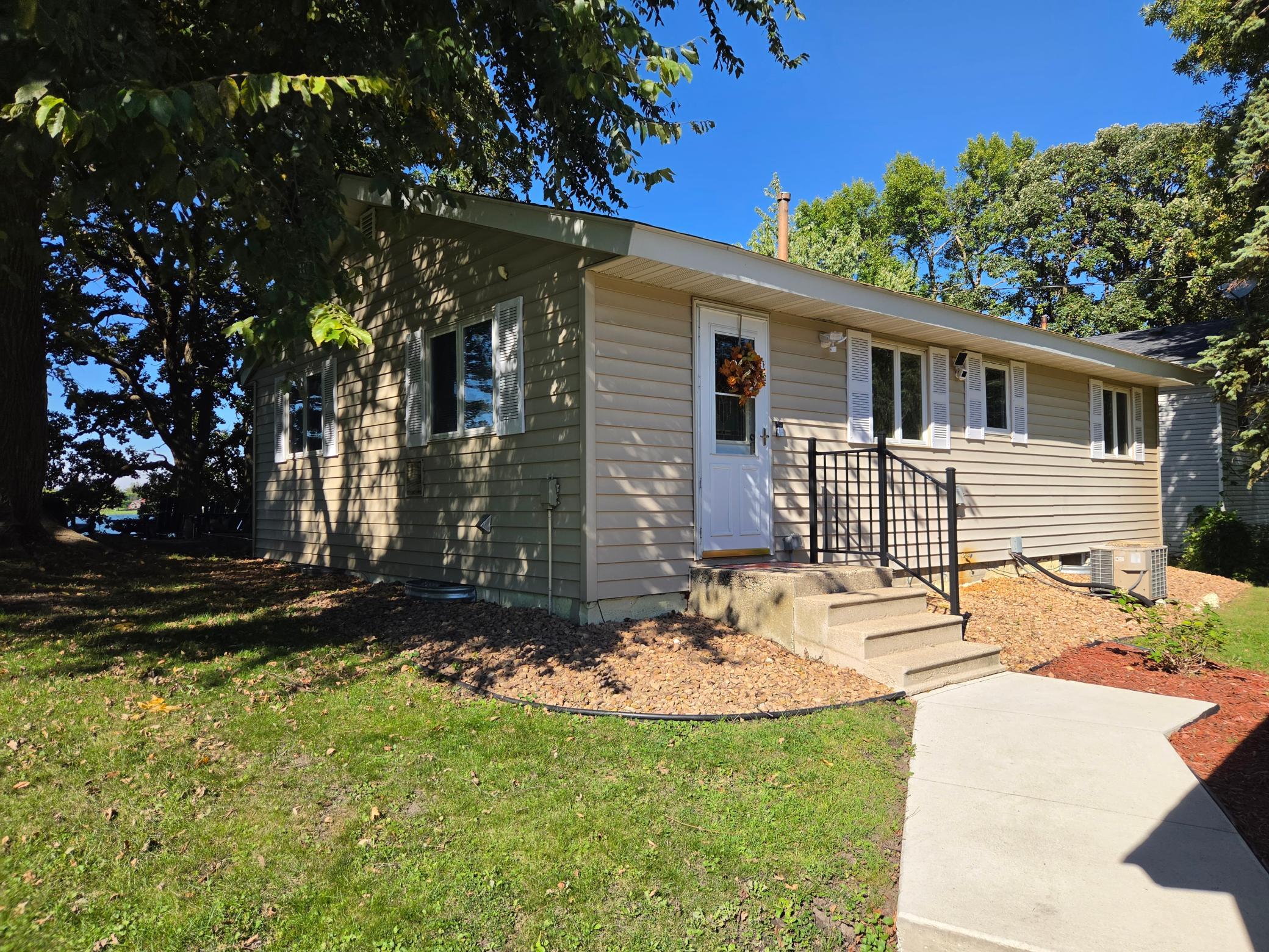 main property photo 19