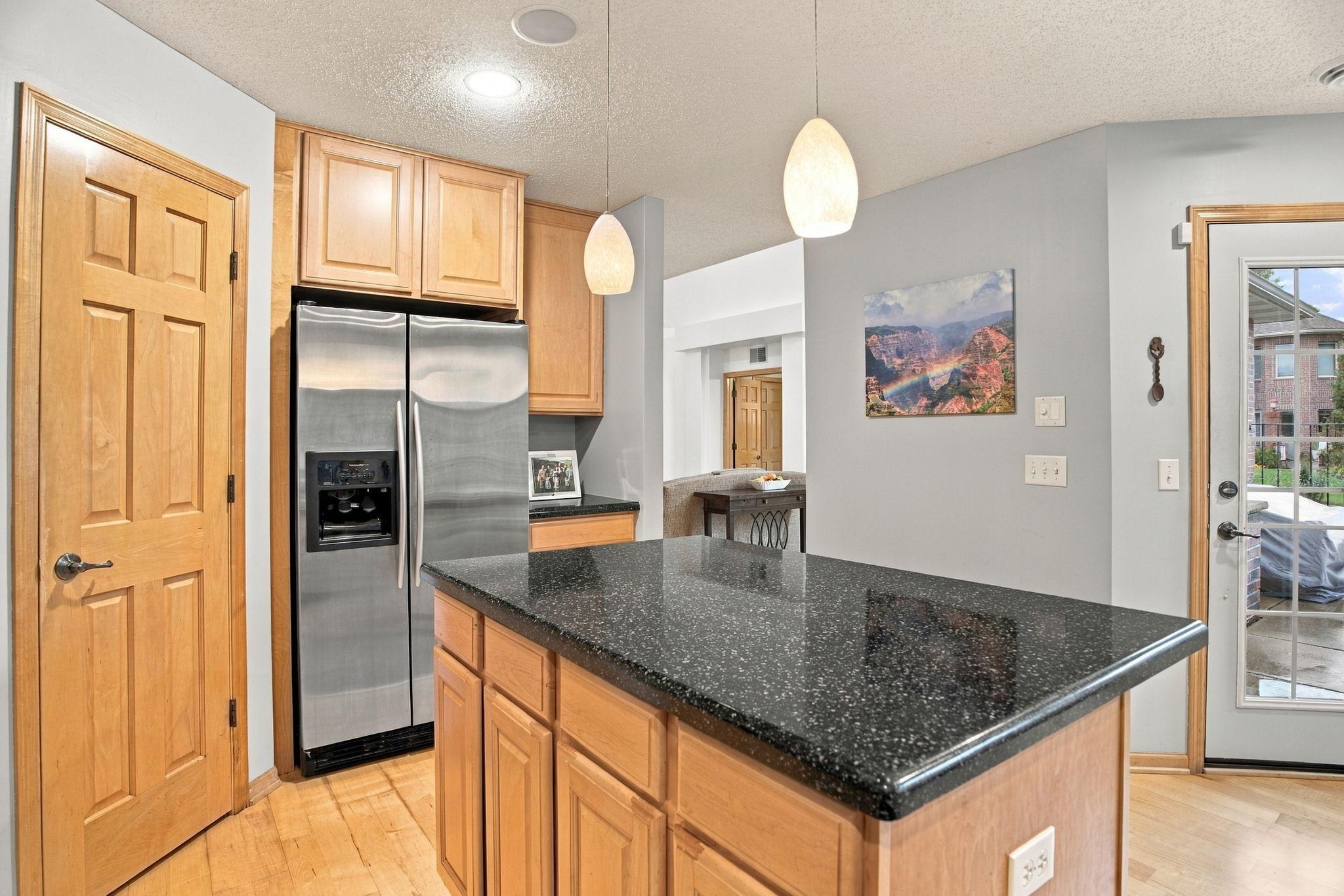 main property photo 16