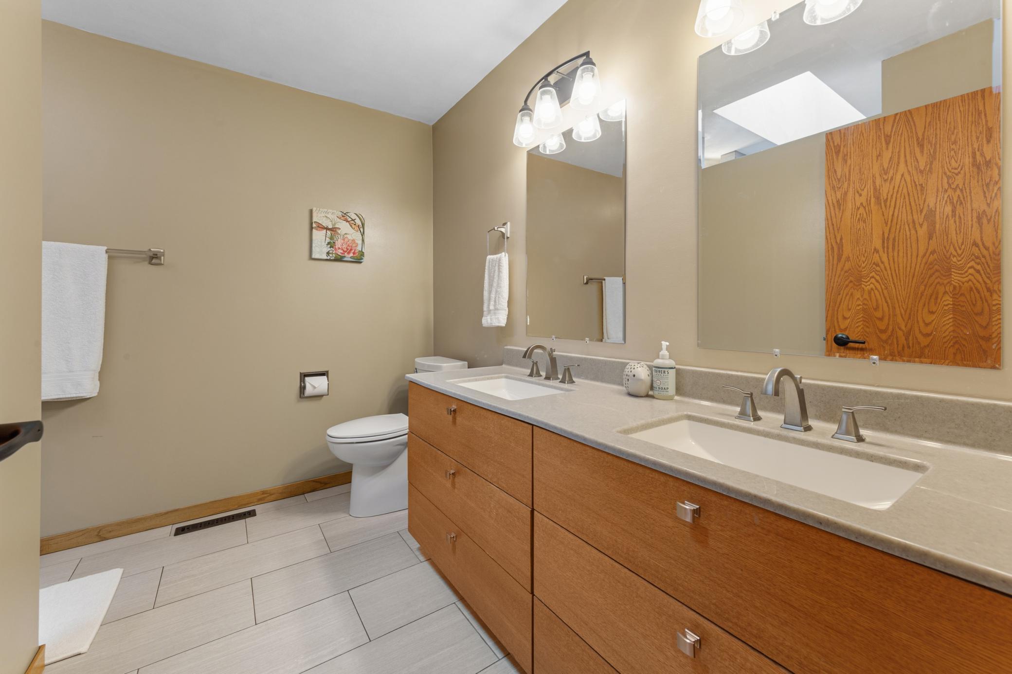 main property photo 51