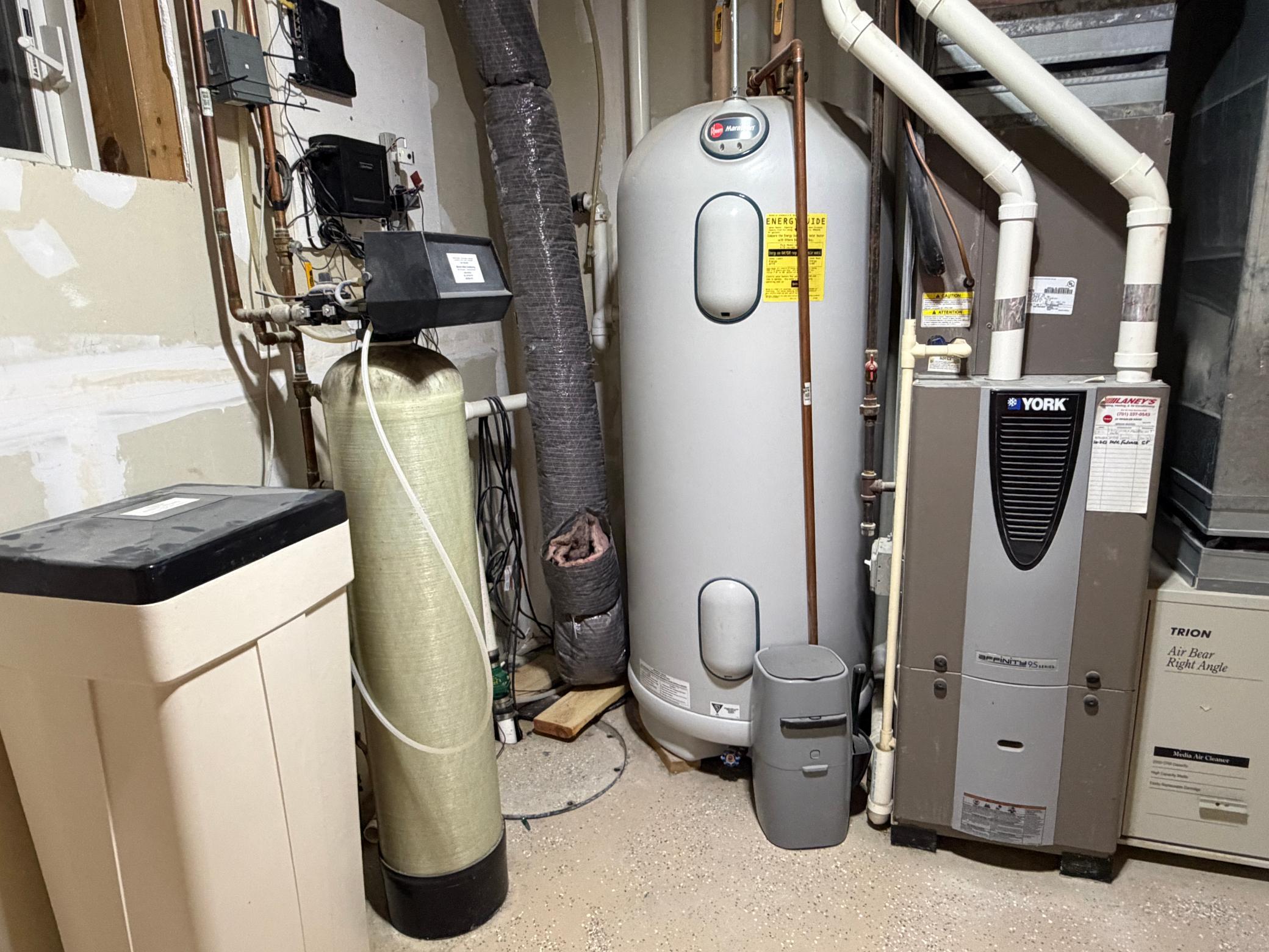 main property photo 47