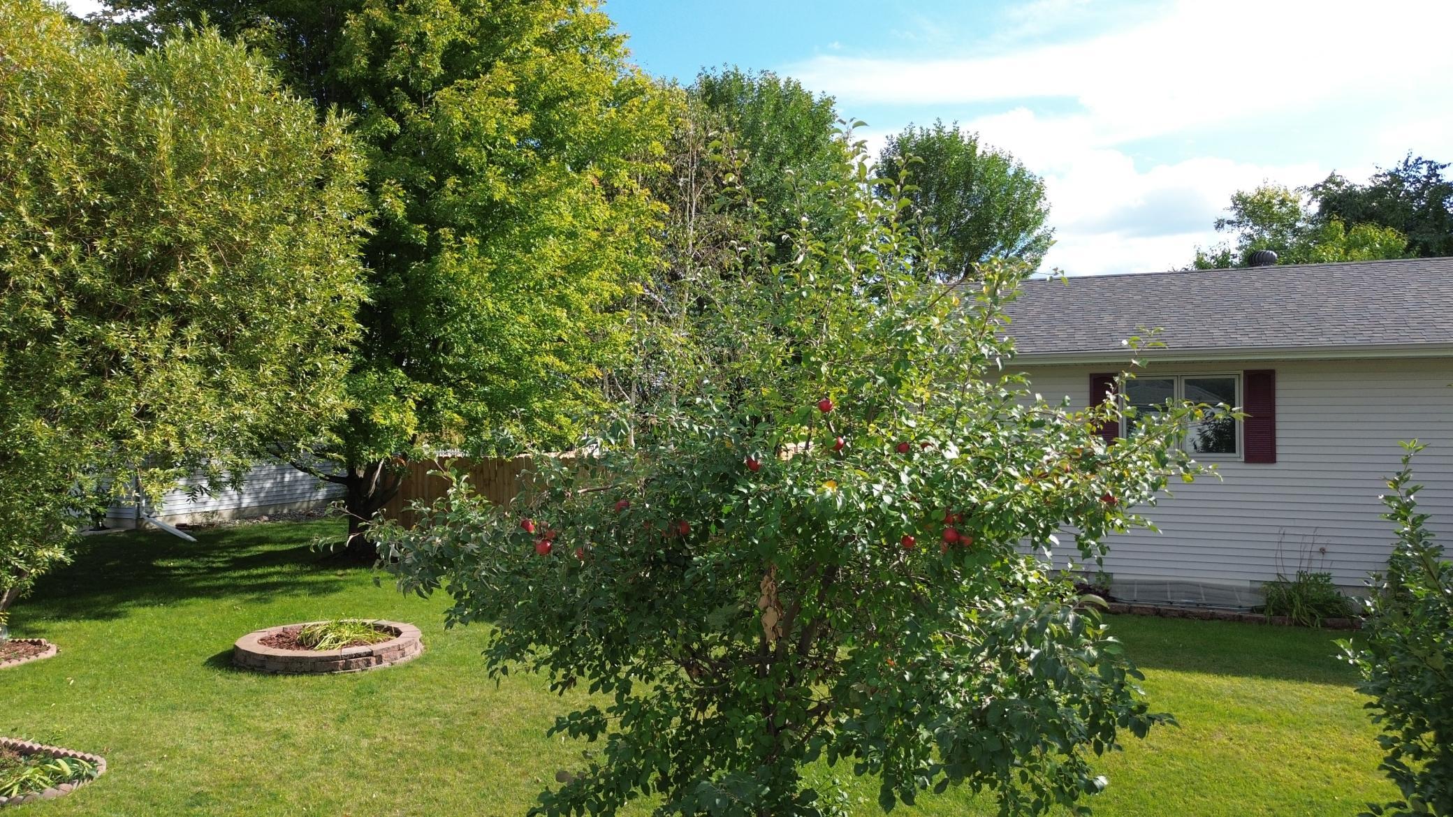 main property photo 9
