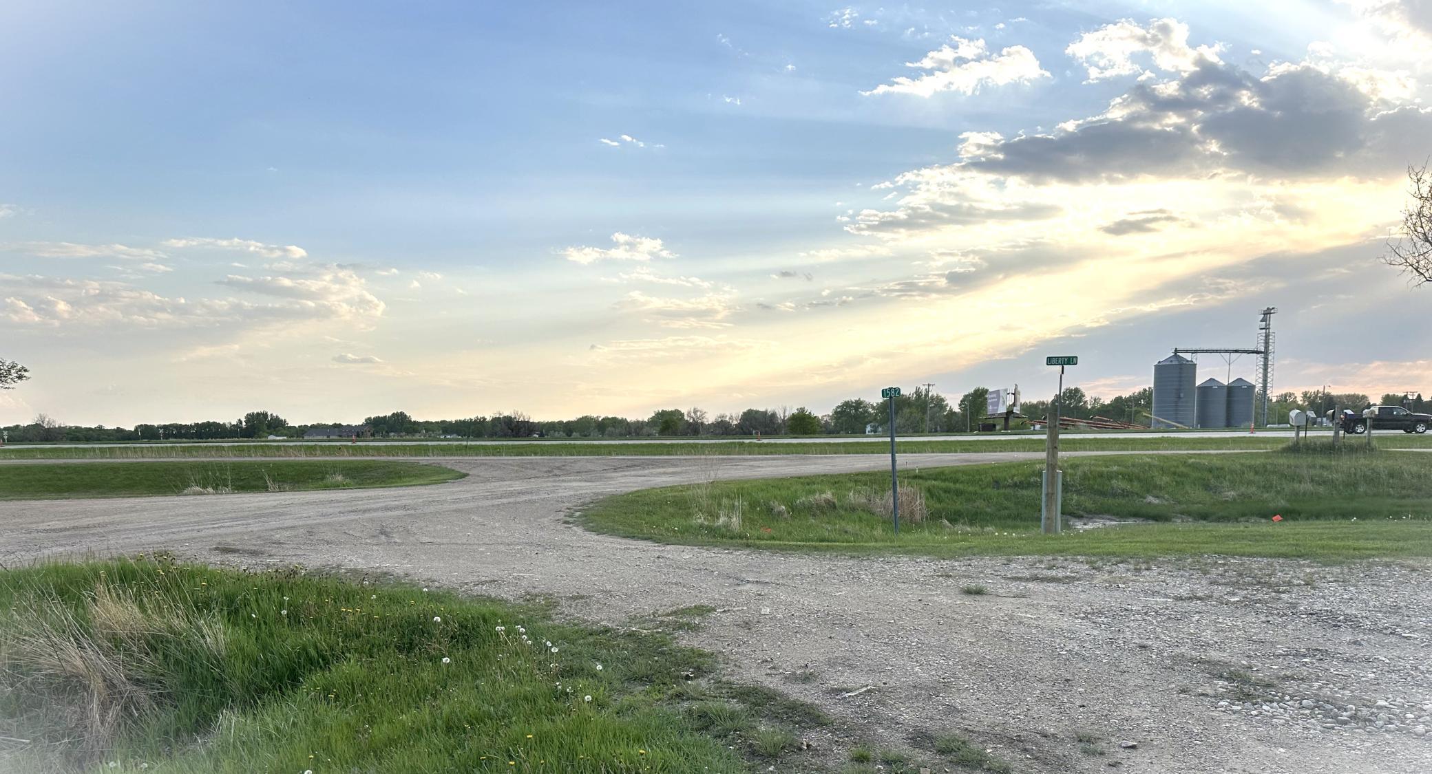 main property photo 46