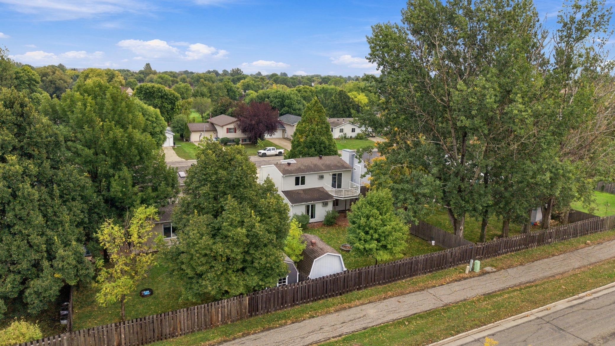 main property photo 29